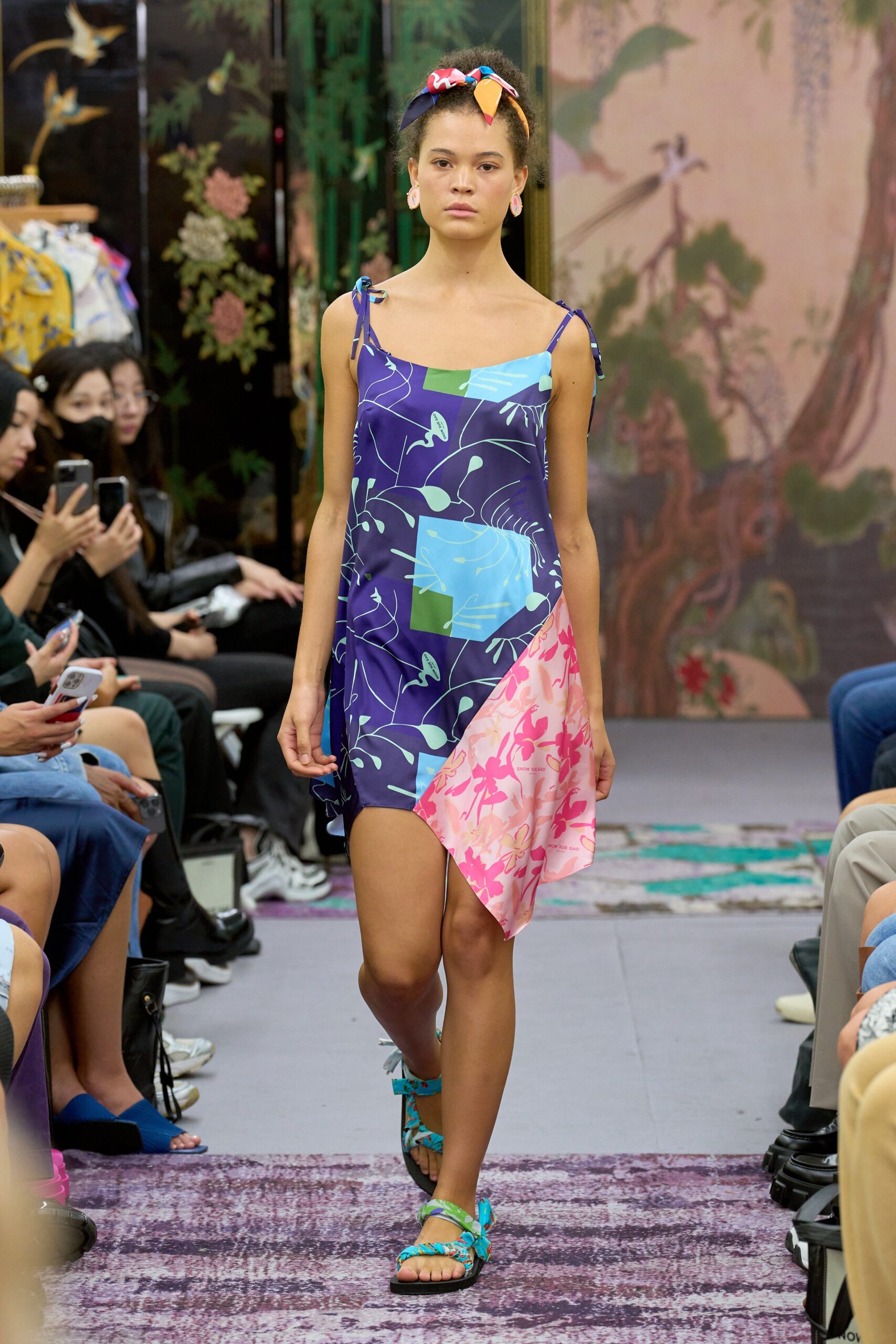 Snow Xue Gao S/S 23 Look 34