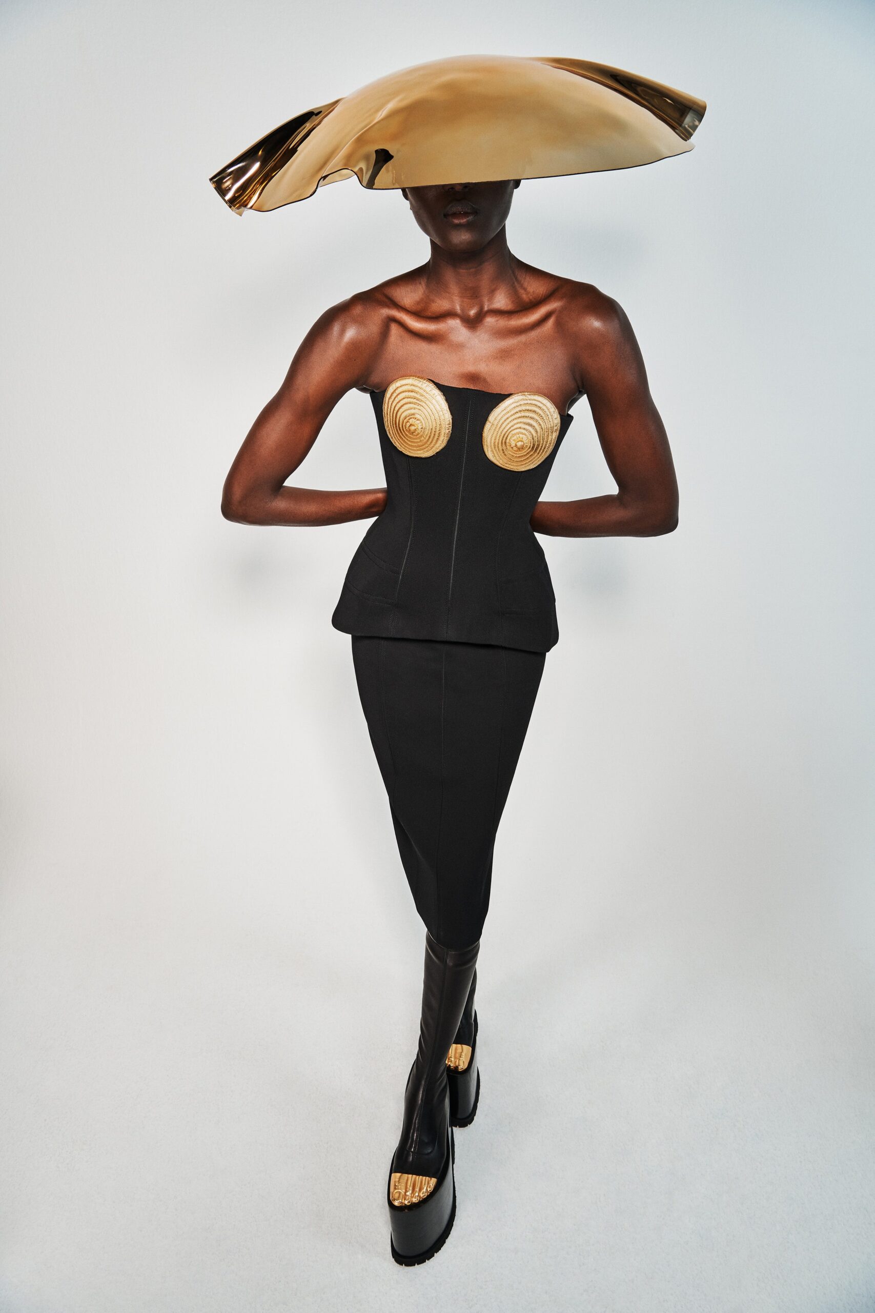 Schiaparelli F/W 21 Look 35
