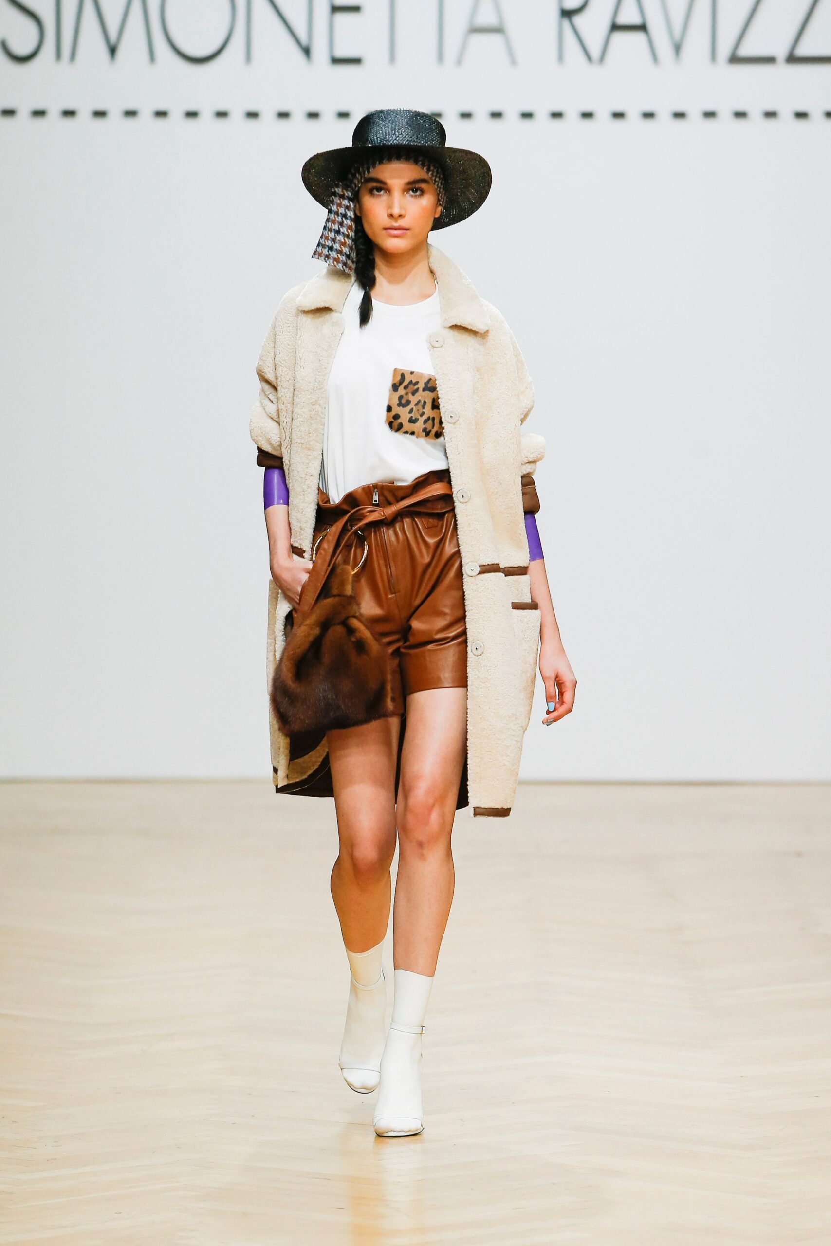 Simonetta Ravizza F/W 19 Look 35
