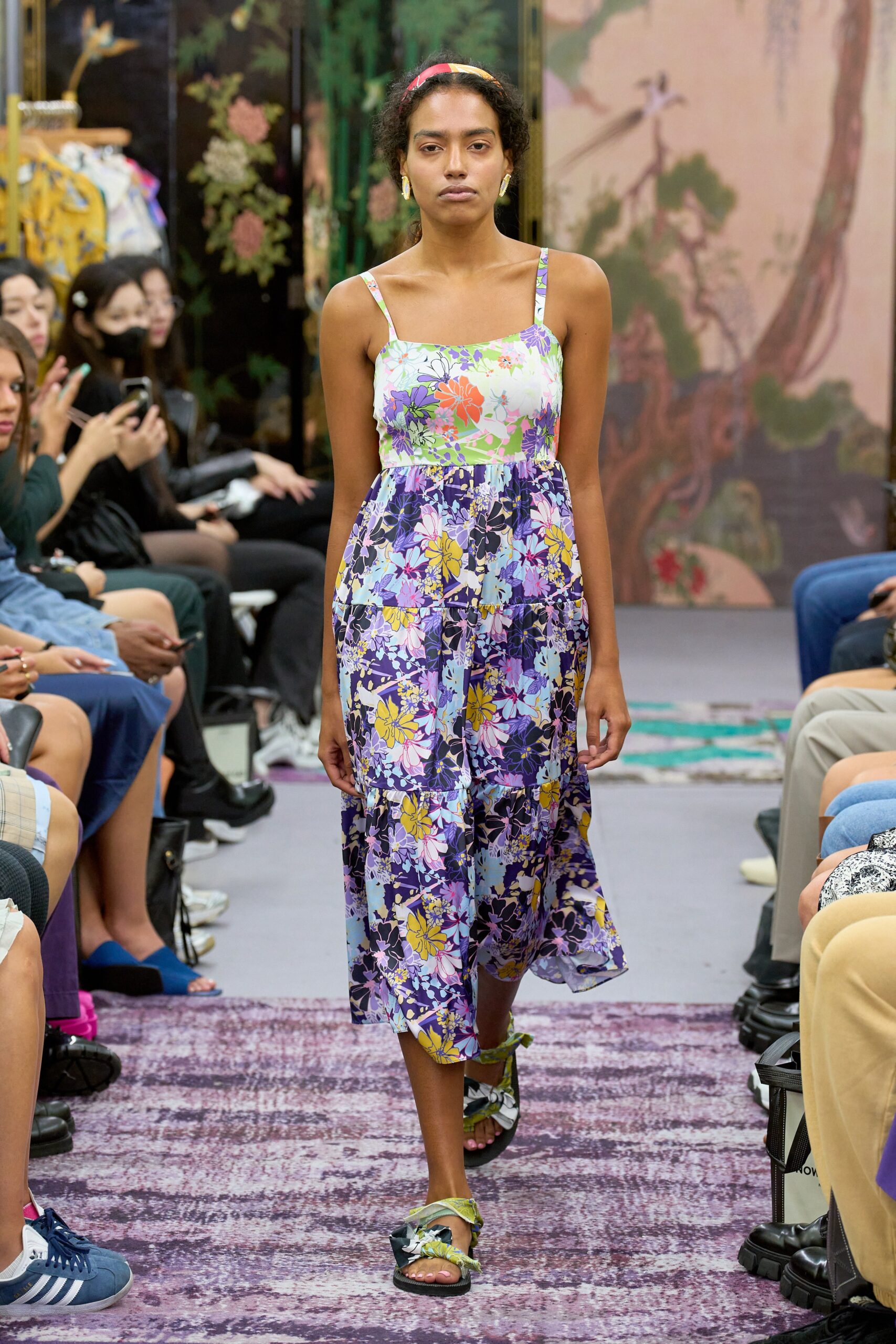 Snow Xue Gao S/S 23 Look 35