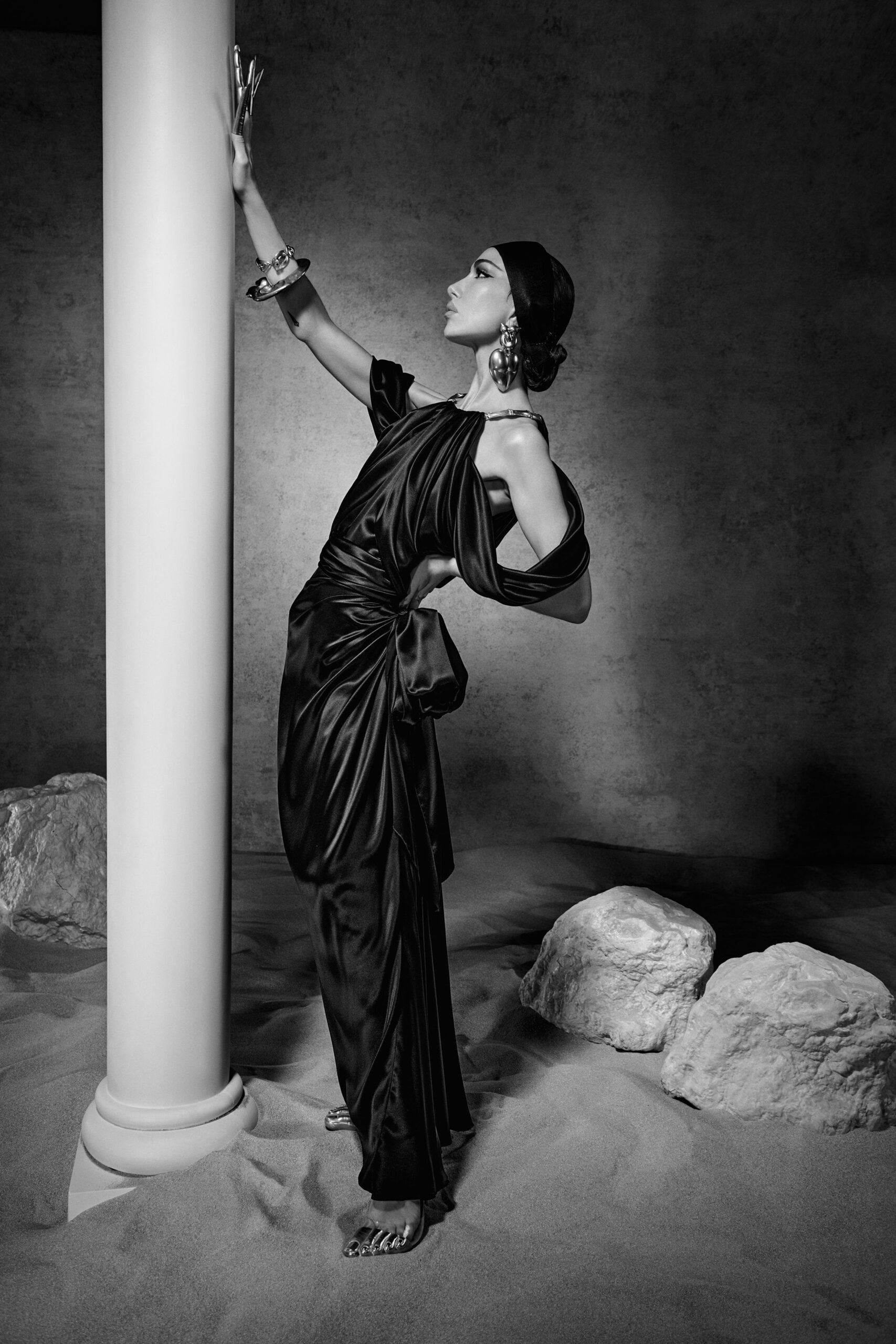 Schiaparelli S/S 22 Look 36
