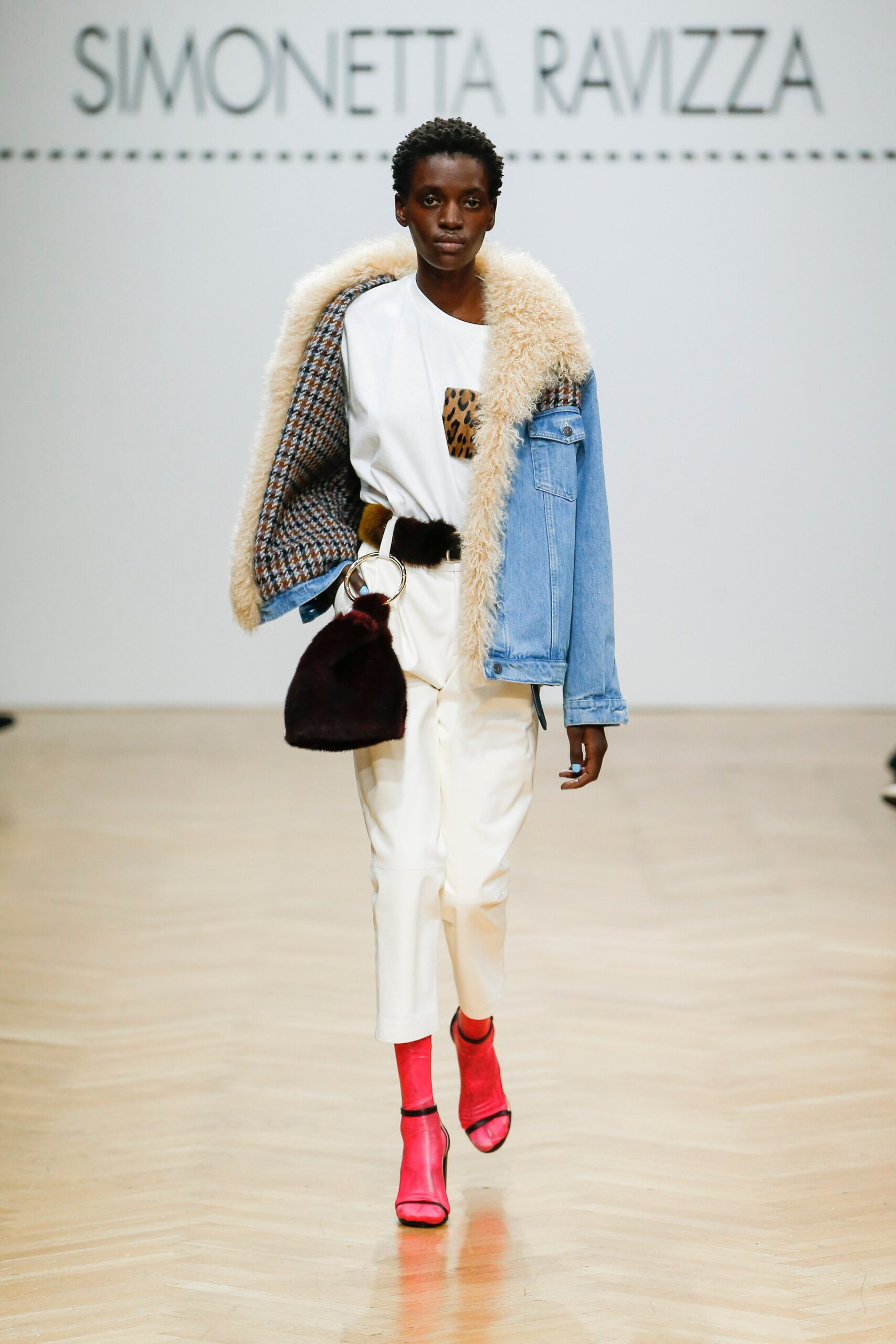 Simonetta Ravizza F/W 19 Look 37
