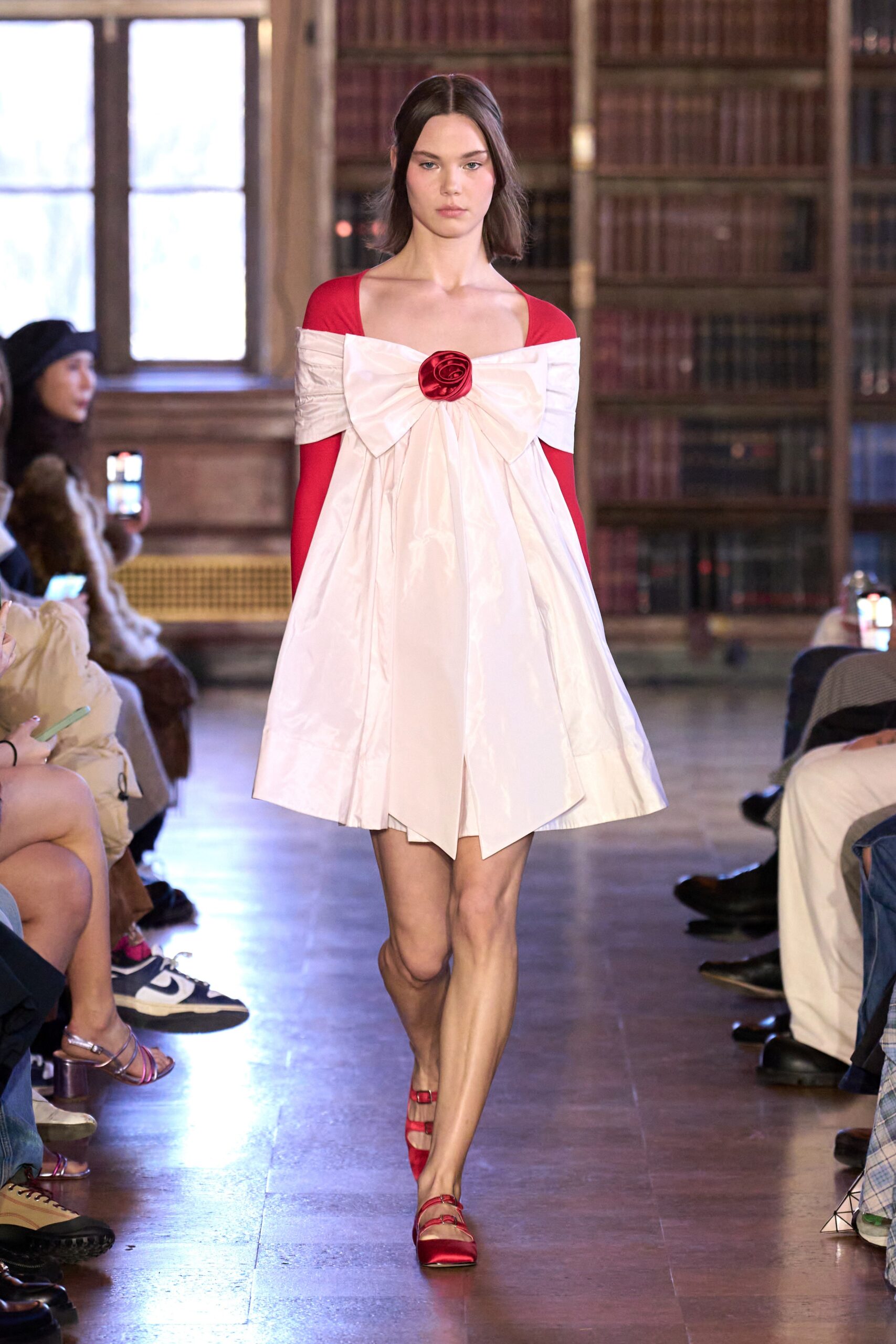 Sandy Liang F/W 23 Look 38