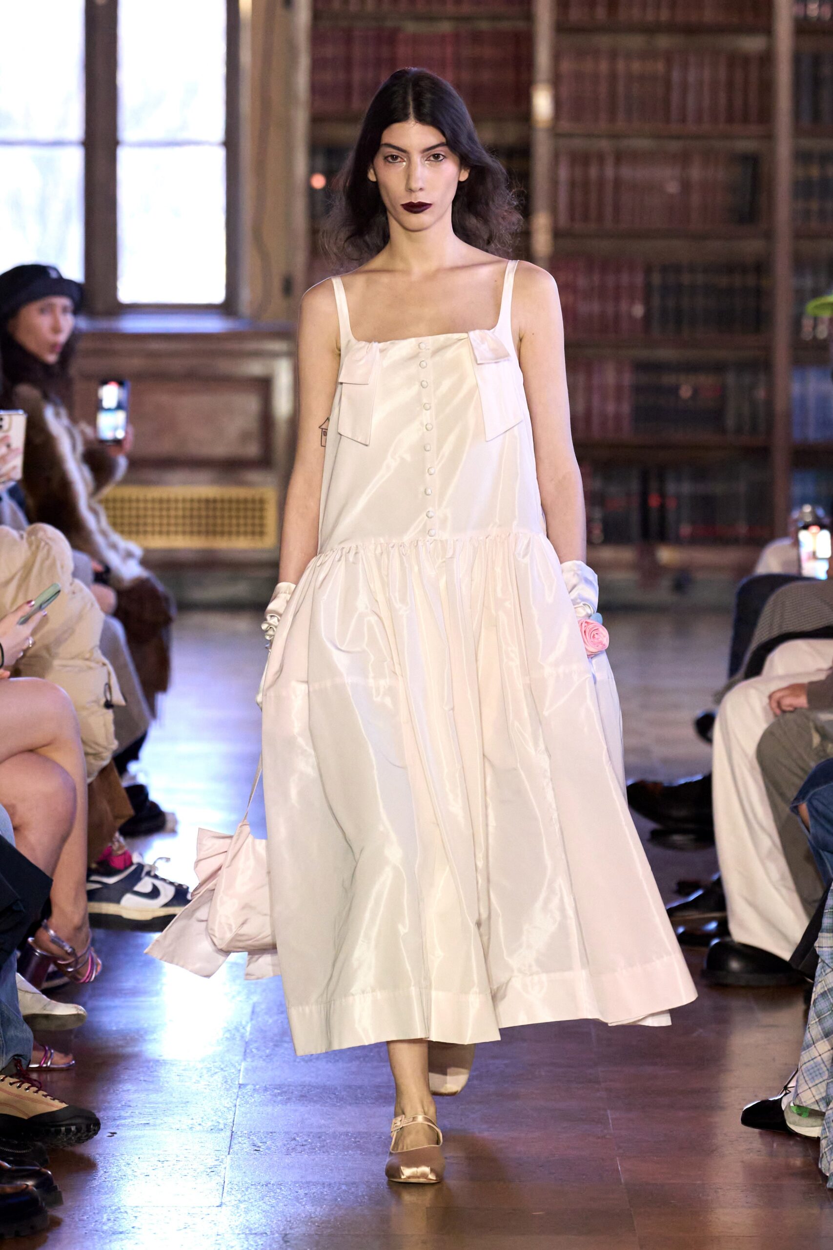 Sandy Liang F/W 23 Look 39