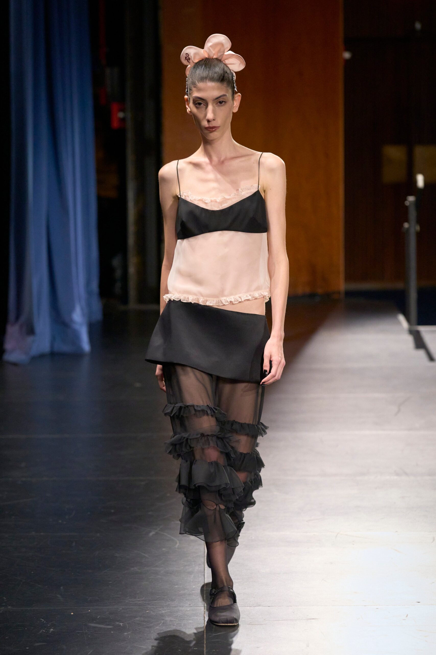 Sandy Liang S/S 23 Look 41