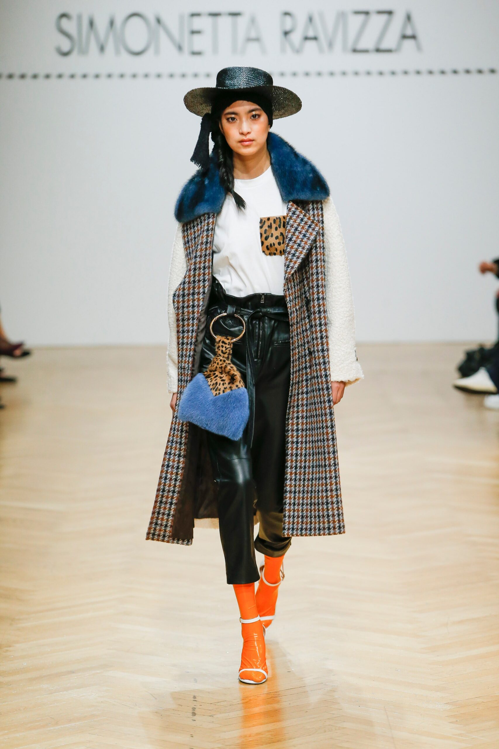 Simonetta Ravizza F/W 19 Look 43