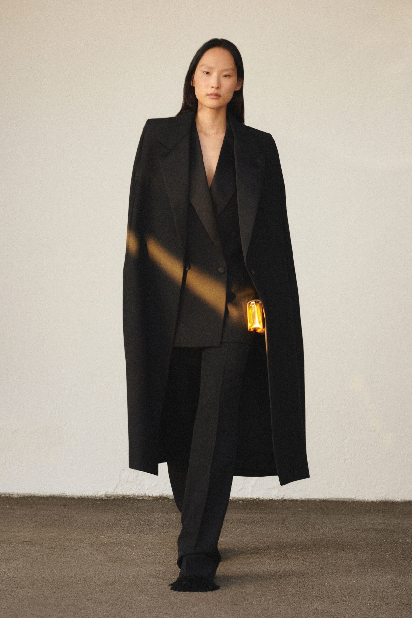 Stella McCartney Resort 24 Look 44