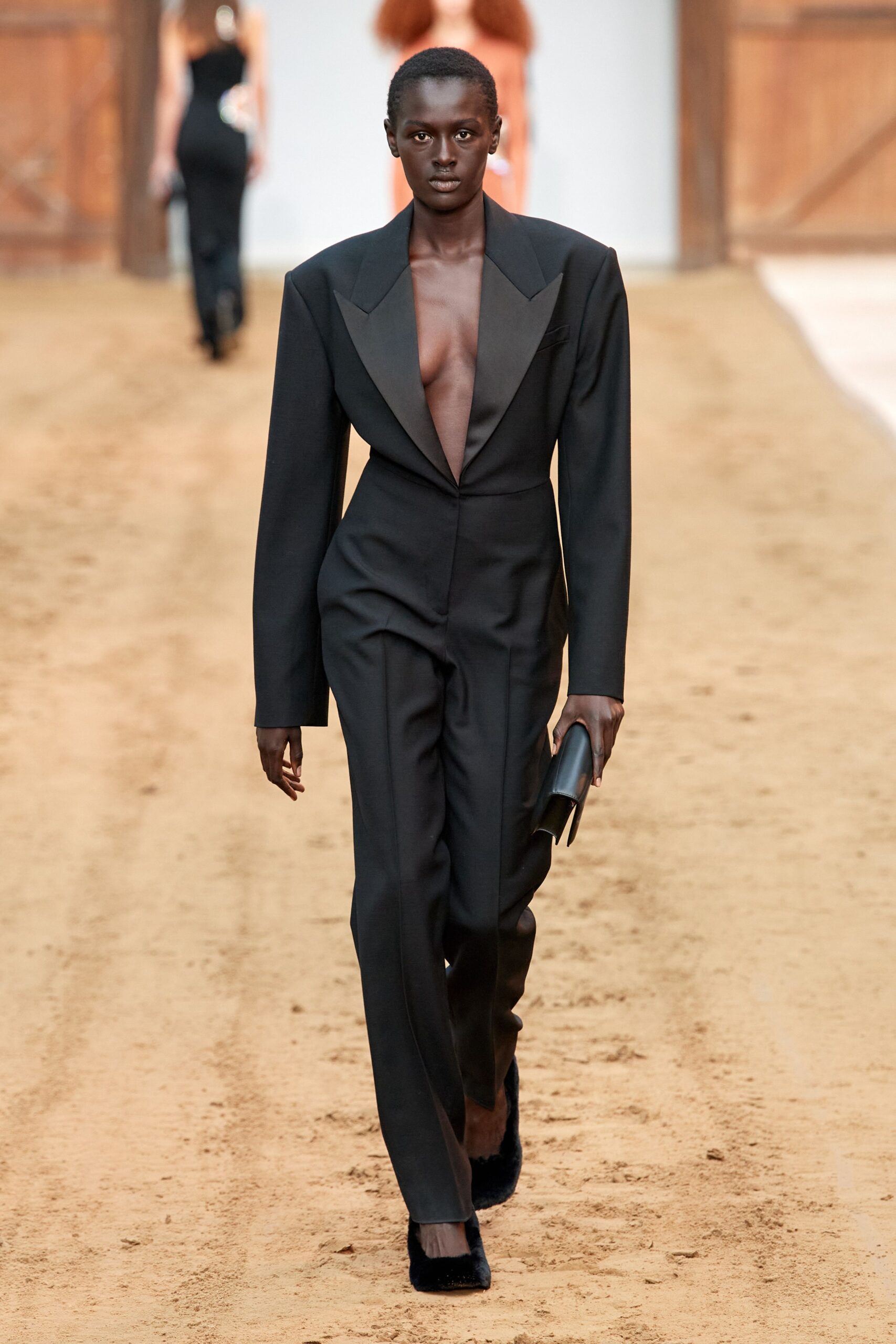 Stella McCartney F/W 23 Look 48