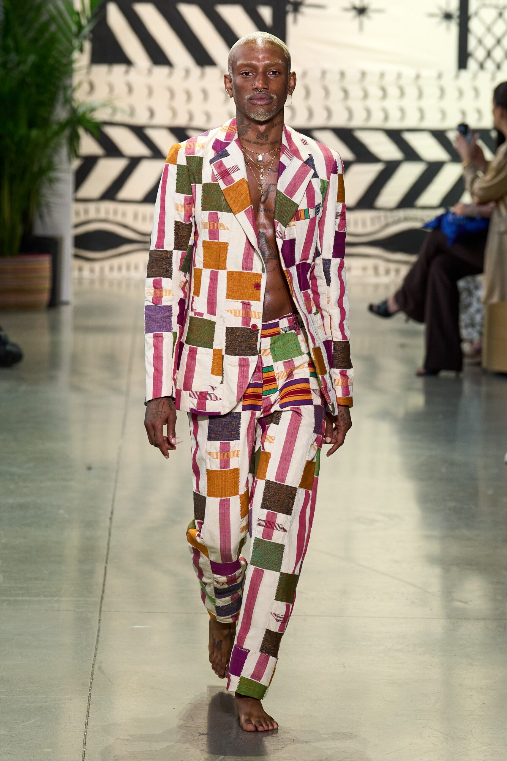 Studio 189 S/S 23 Look 53