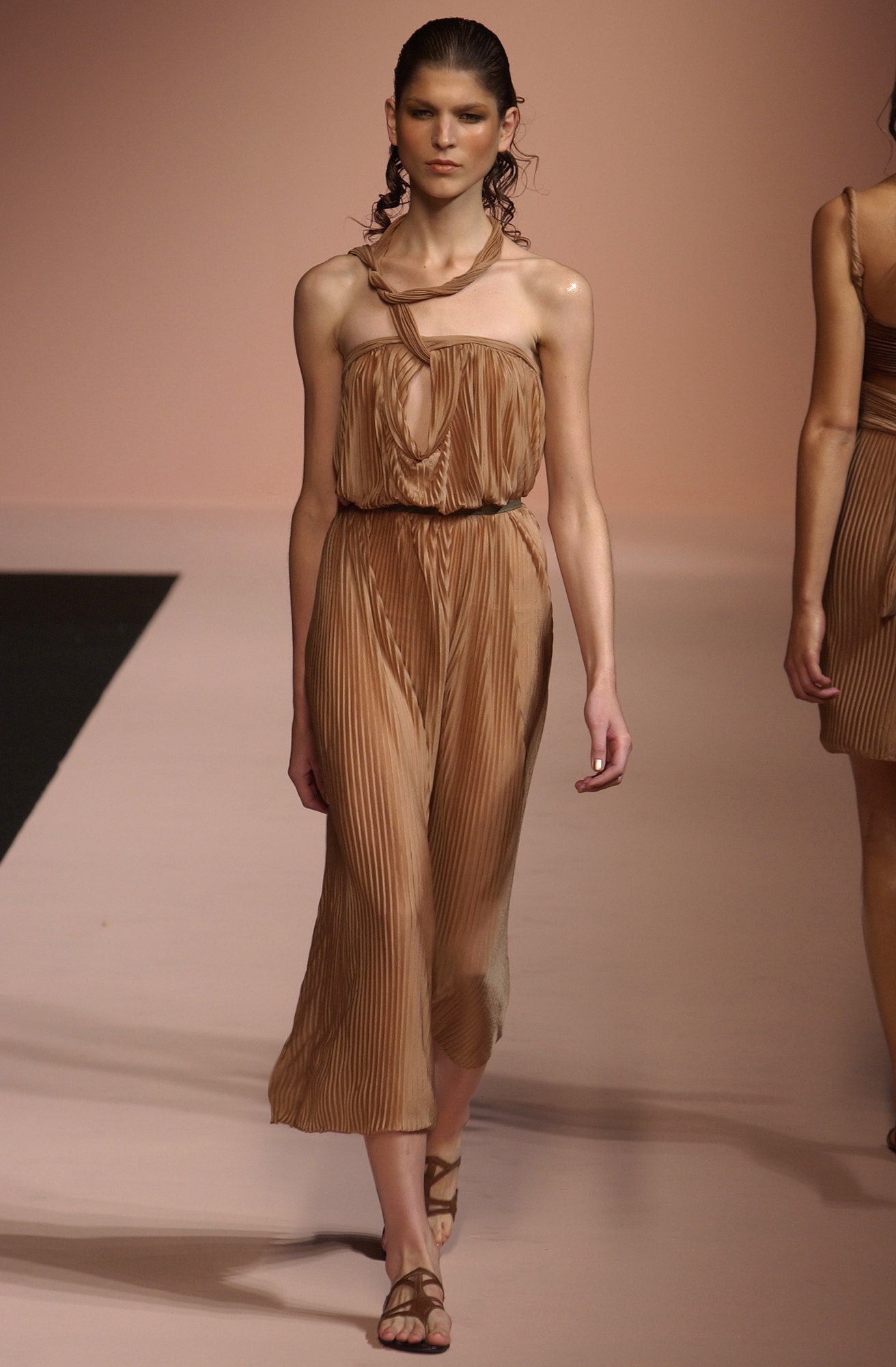 Sophia Kokosalaki S/S 04 Look 13
