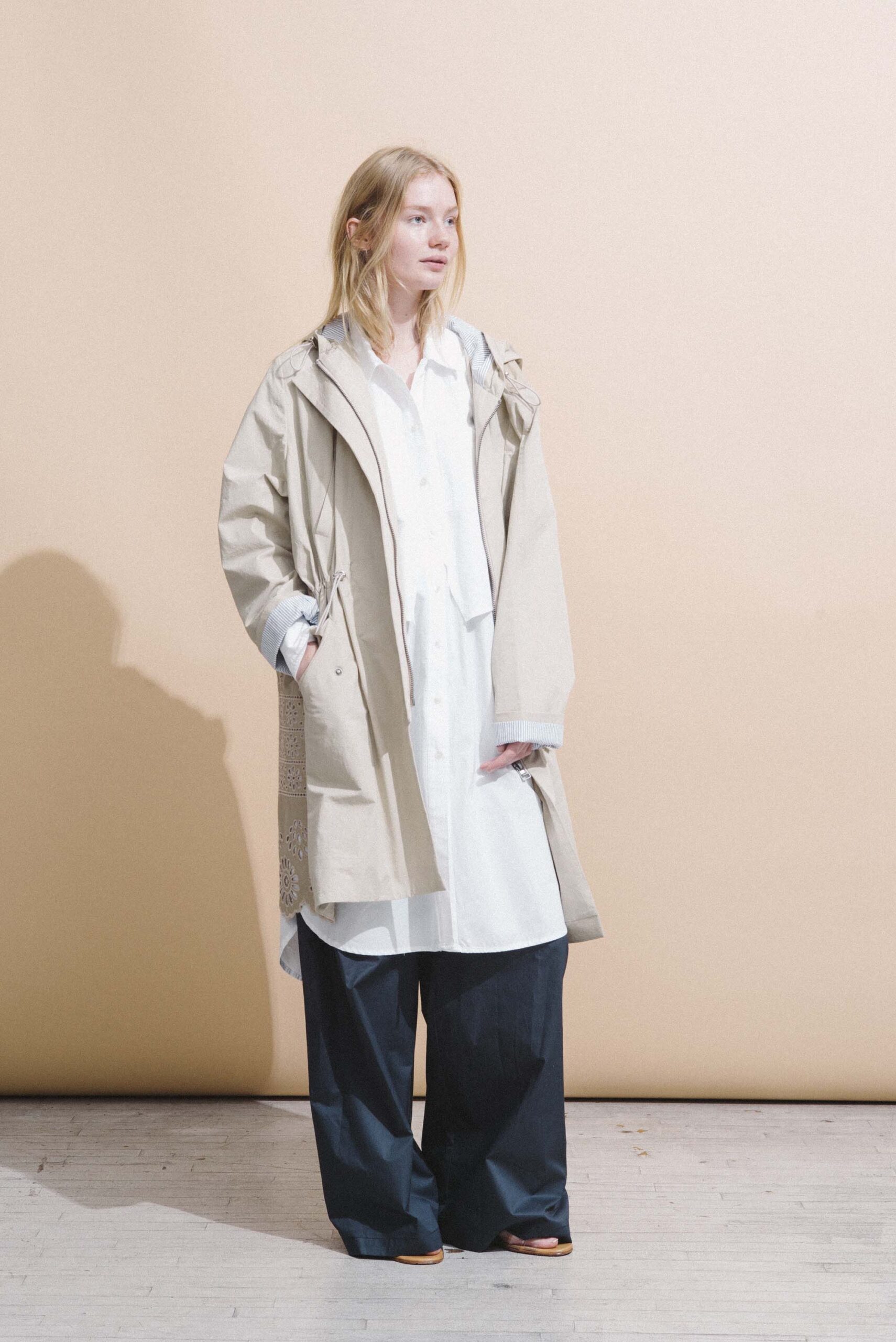 Sea Resort 17 Look 2