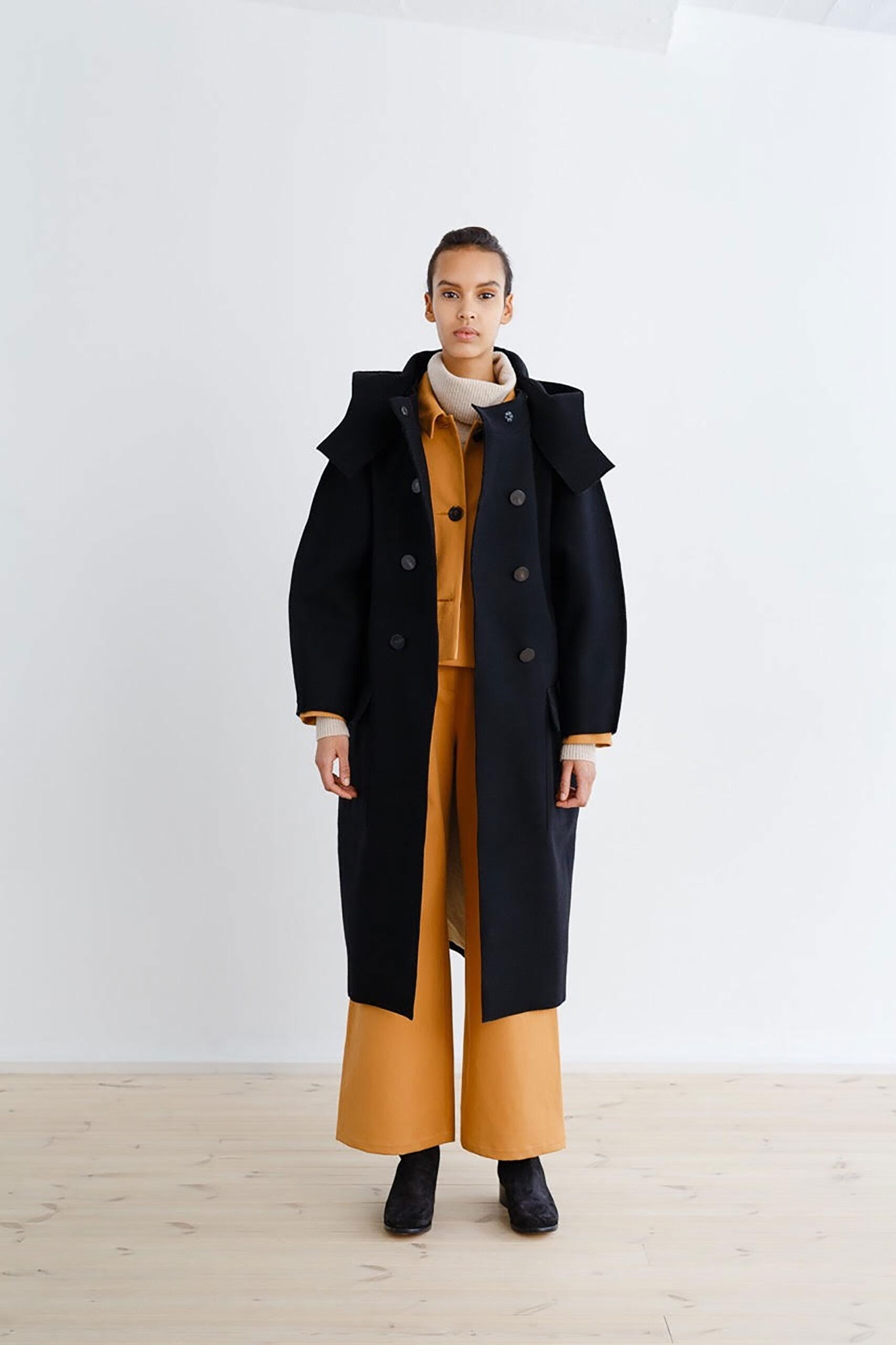 Samuji F/W 18 Look 5