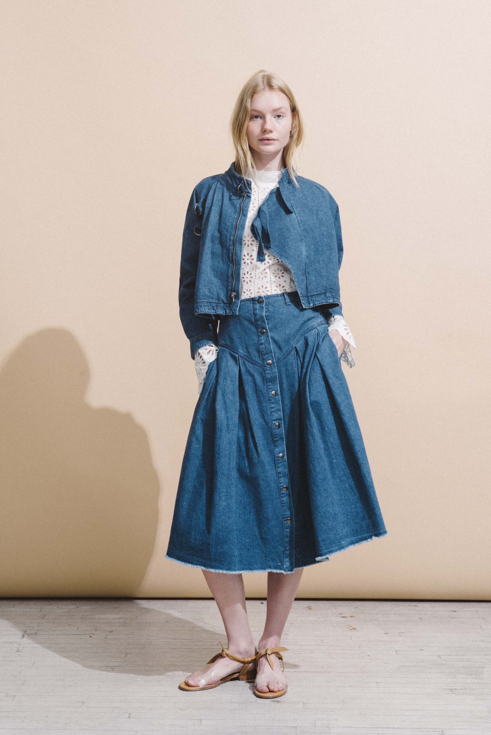 Sea Resort 17 Look 6