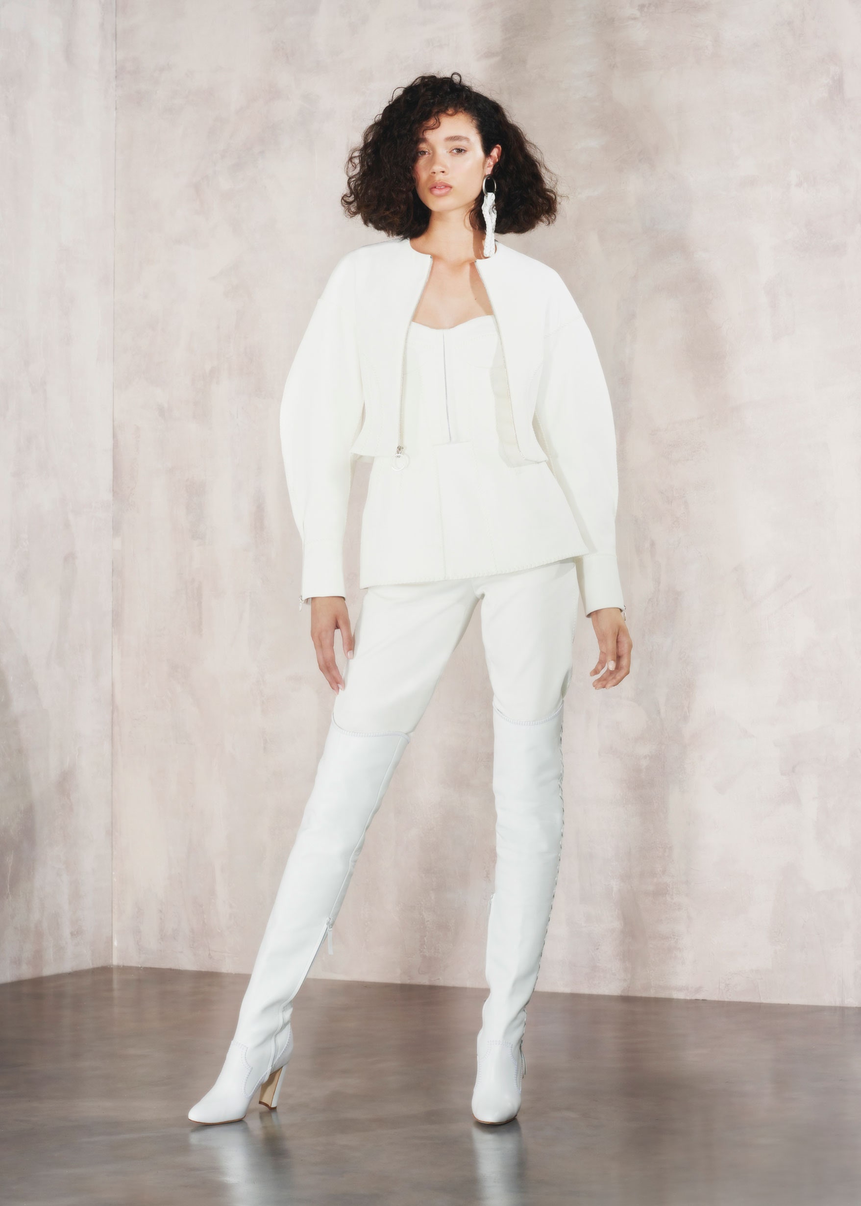 Simkhai Resort 18 Look 7