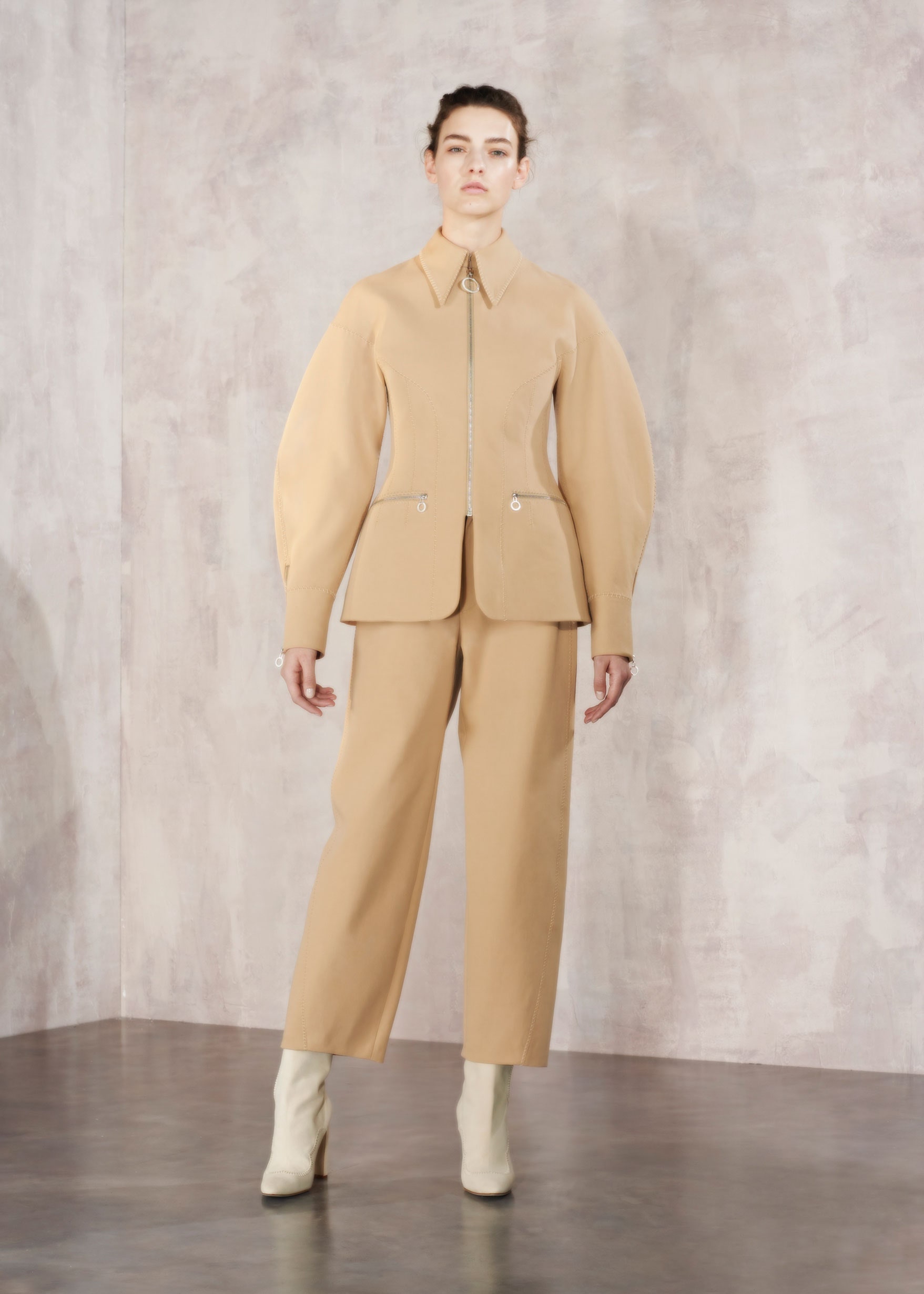 Simkhai Resort 18 Look 8