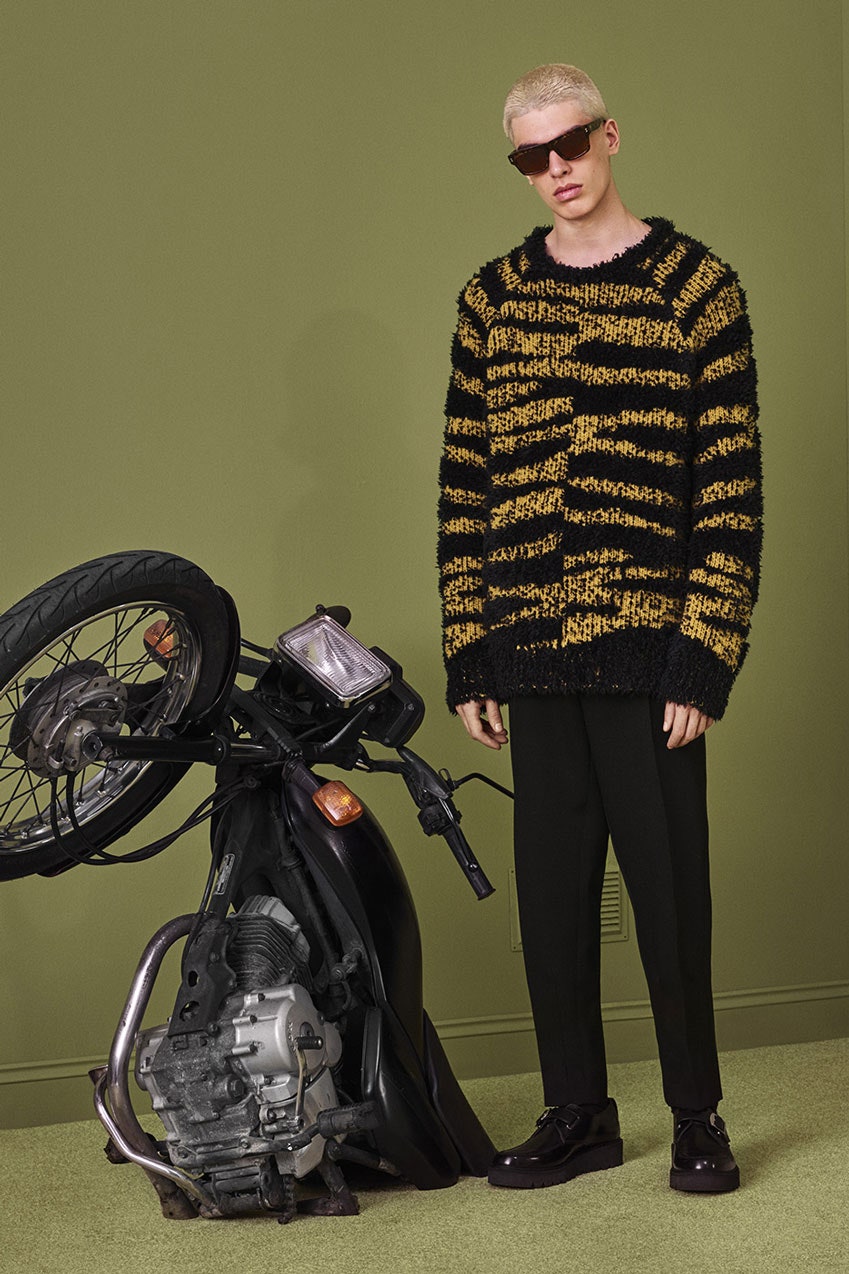Stella McCartney F/W 17 Menswear Look 9