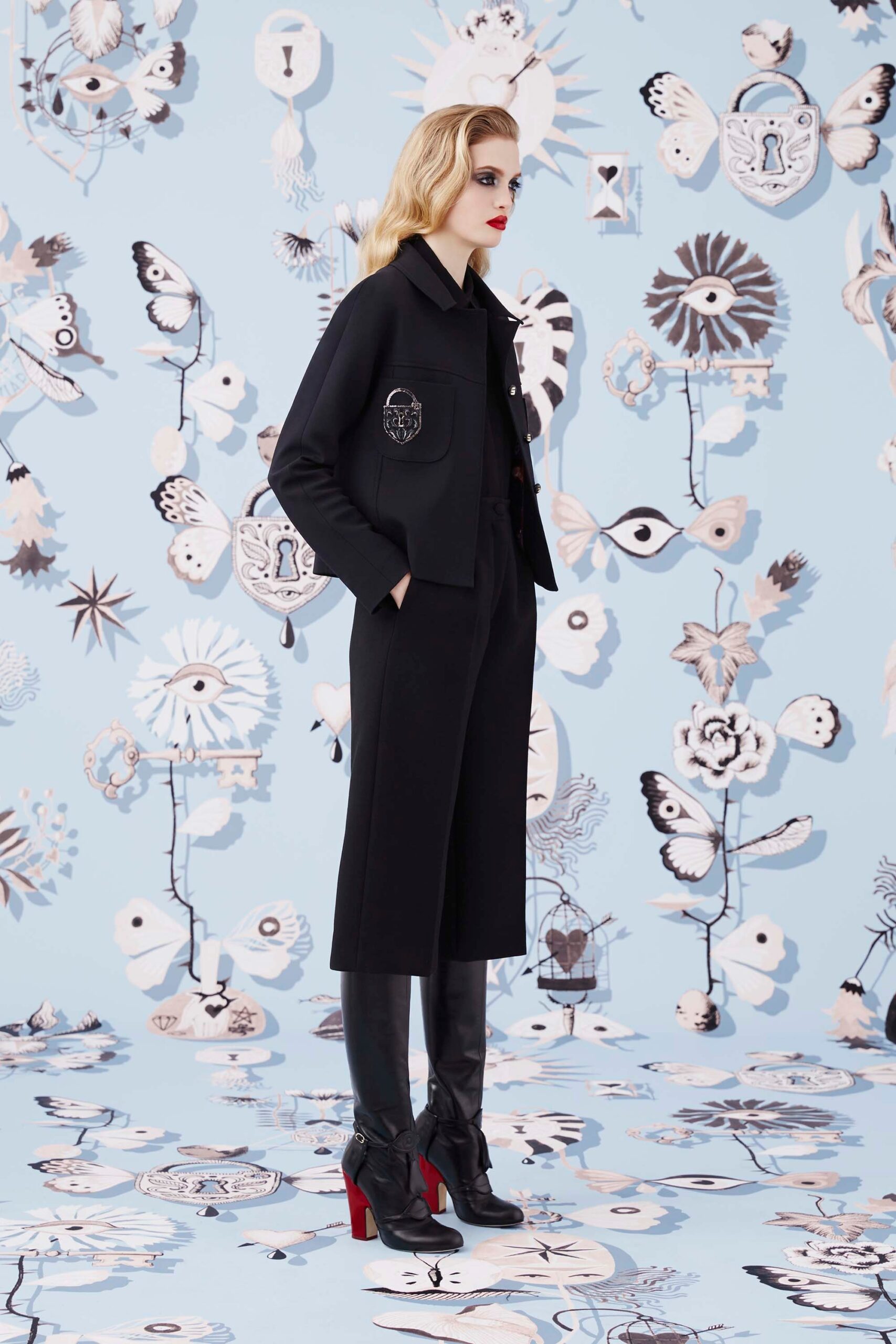 Schiaparelli F/W 16 Look 9
