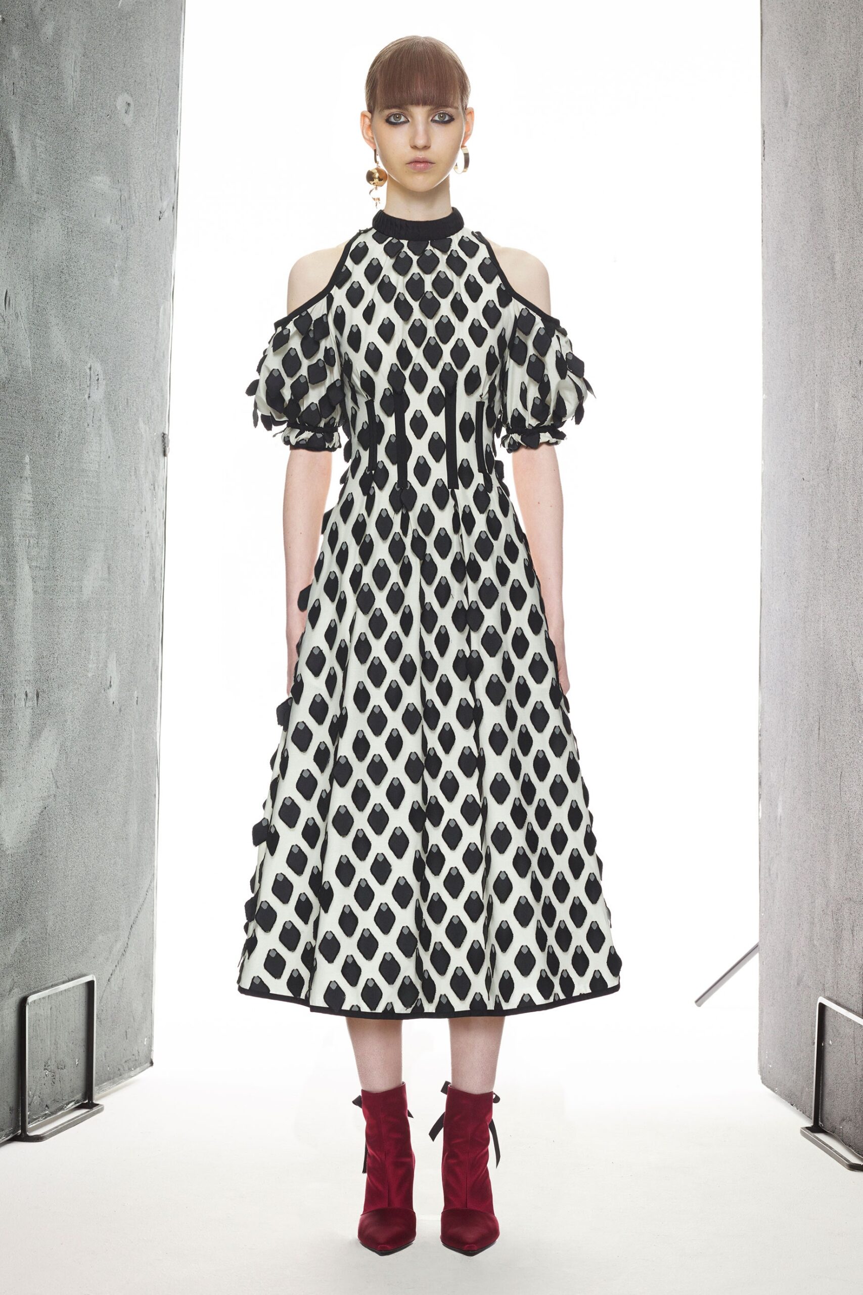 Self-Portrait Resort 18 Look 10