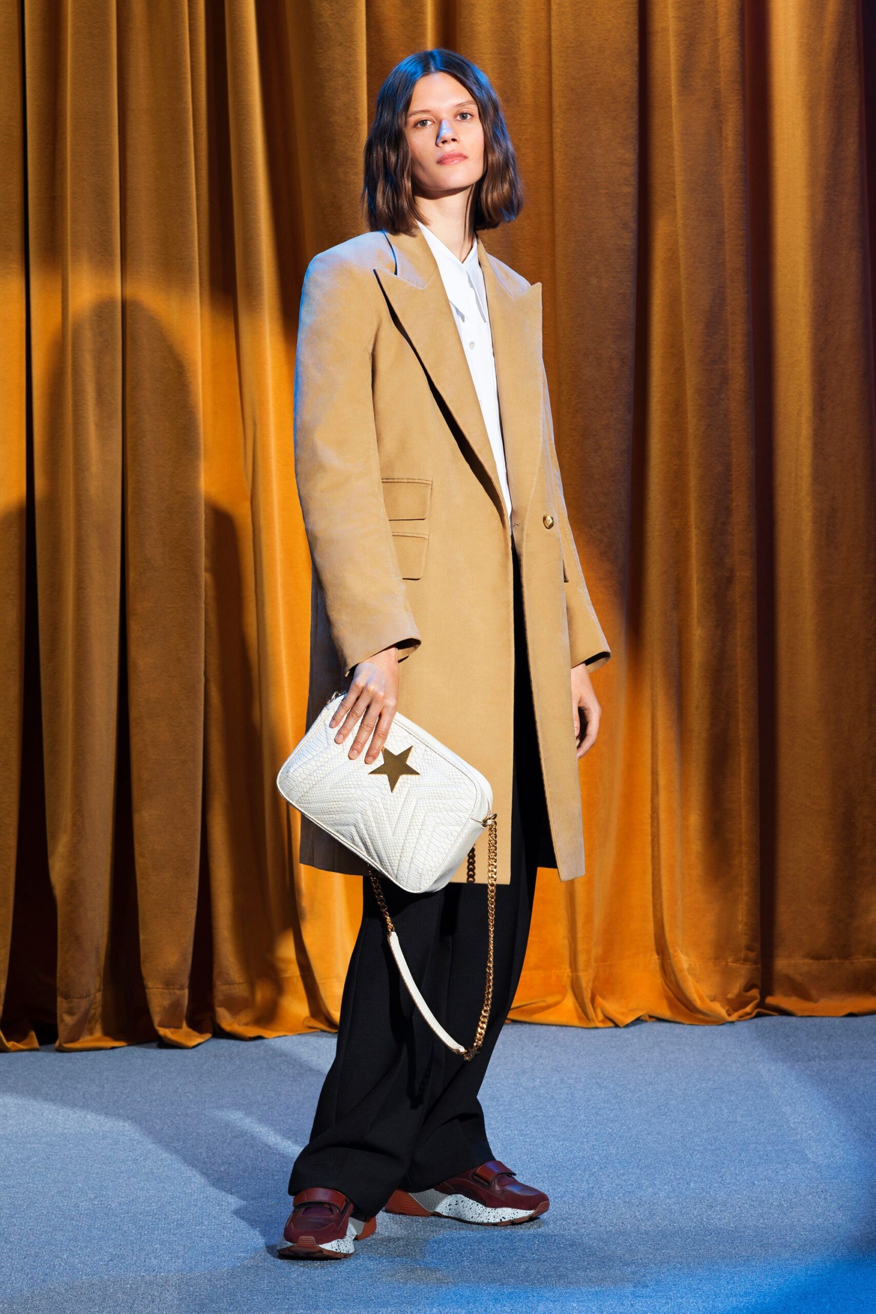 Stella McCartney Resort 18 Look 10