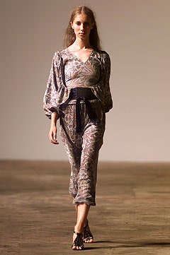 Sophia Kokosalaki S/S 02 Look 7