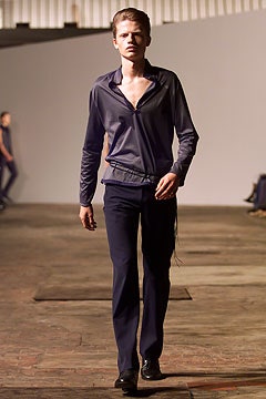 Sophia Kokosalaki S/S 02 Look 16