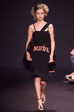 Sonia Rykiel S/S 02 Look 35