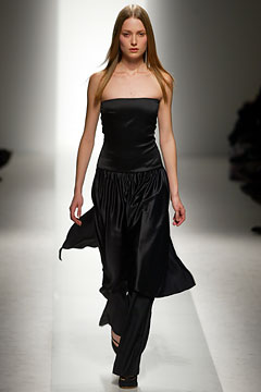 Strenesse F/W 02 Look 26