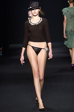 Sonia Rykiel S/S 04 Look 35