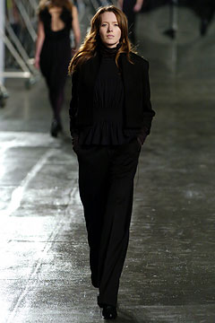 Sophia Kokosalaki F/W 04 Look 27