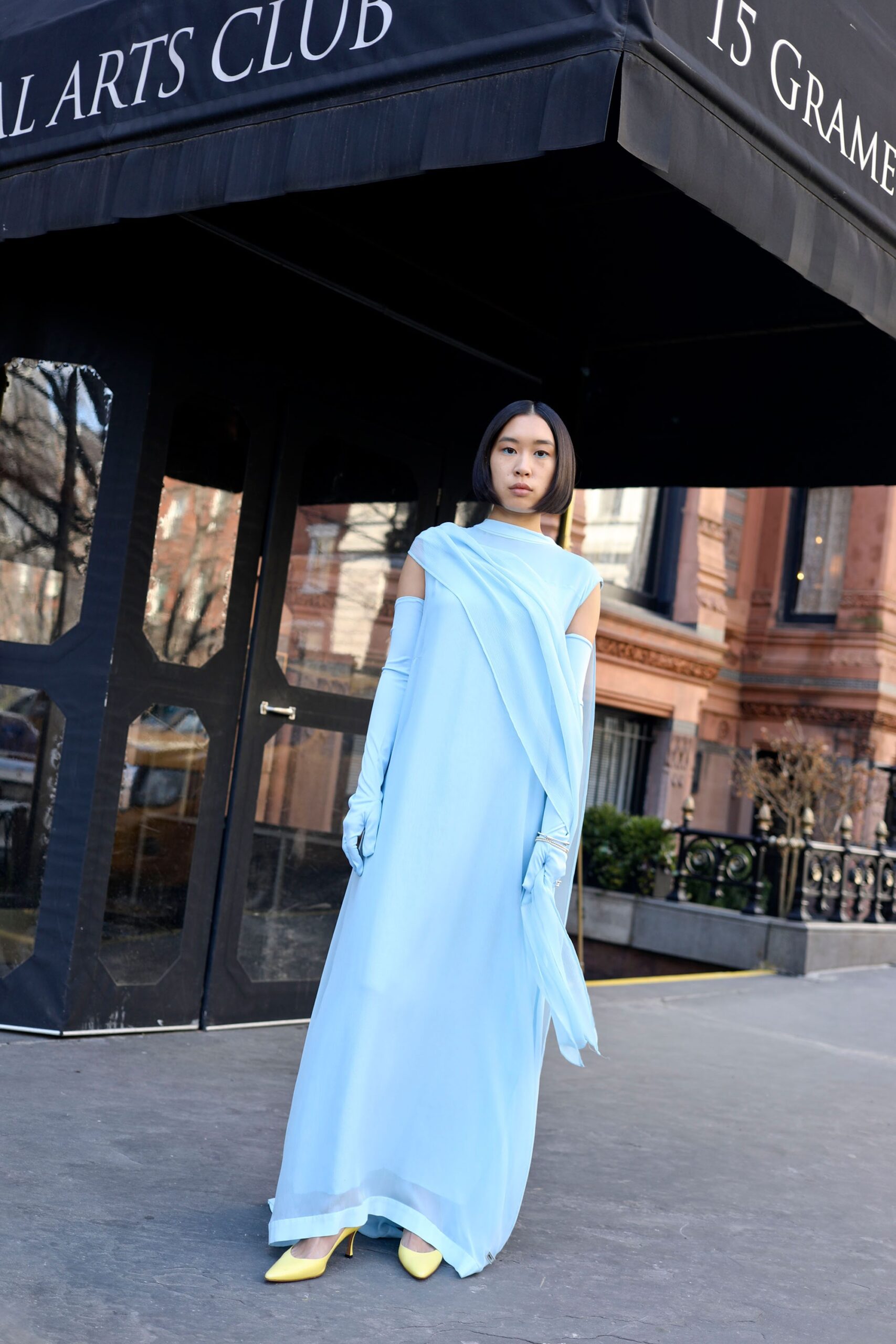 Saks Potts F/W 18 Look 11