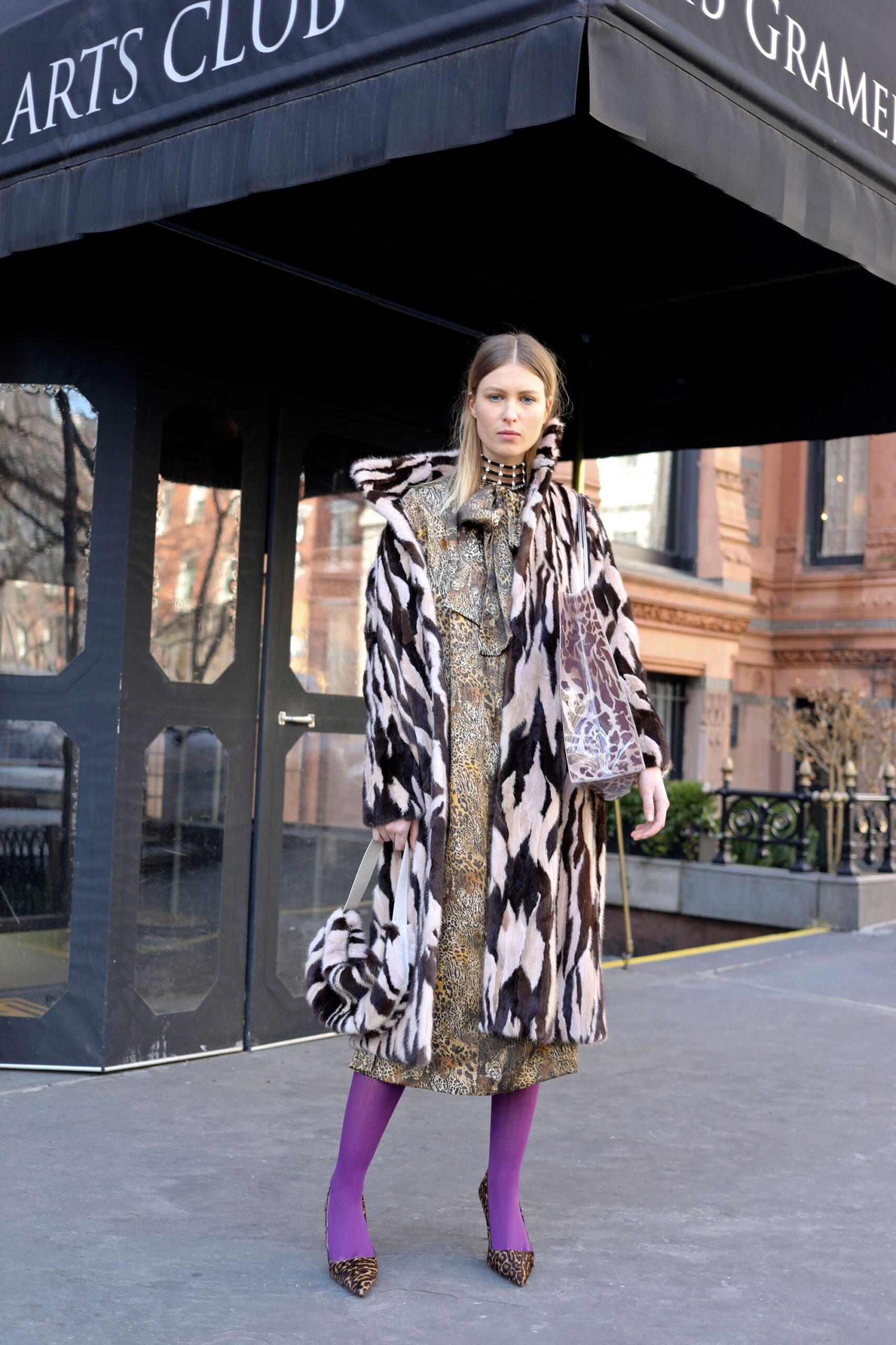 Saks Potts F/W 18 Look 15