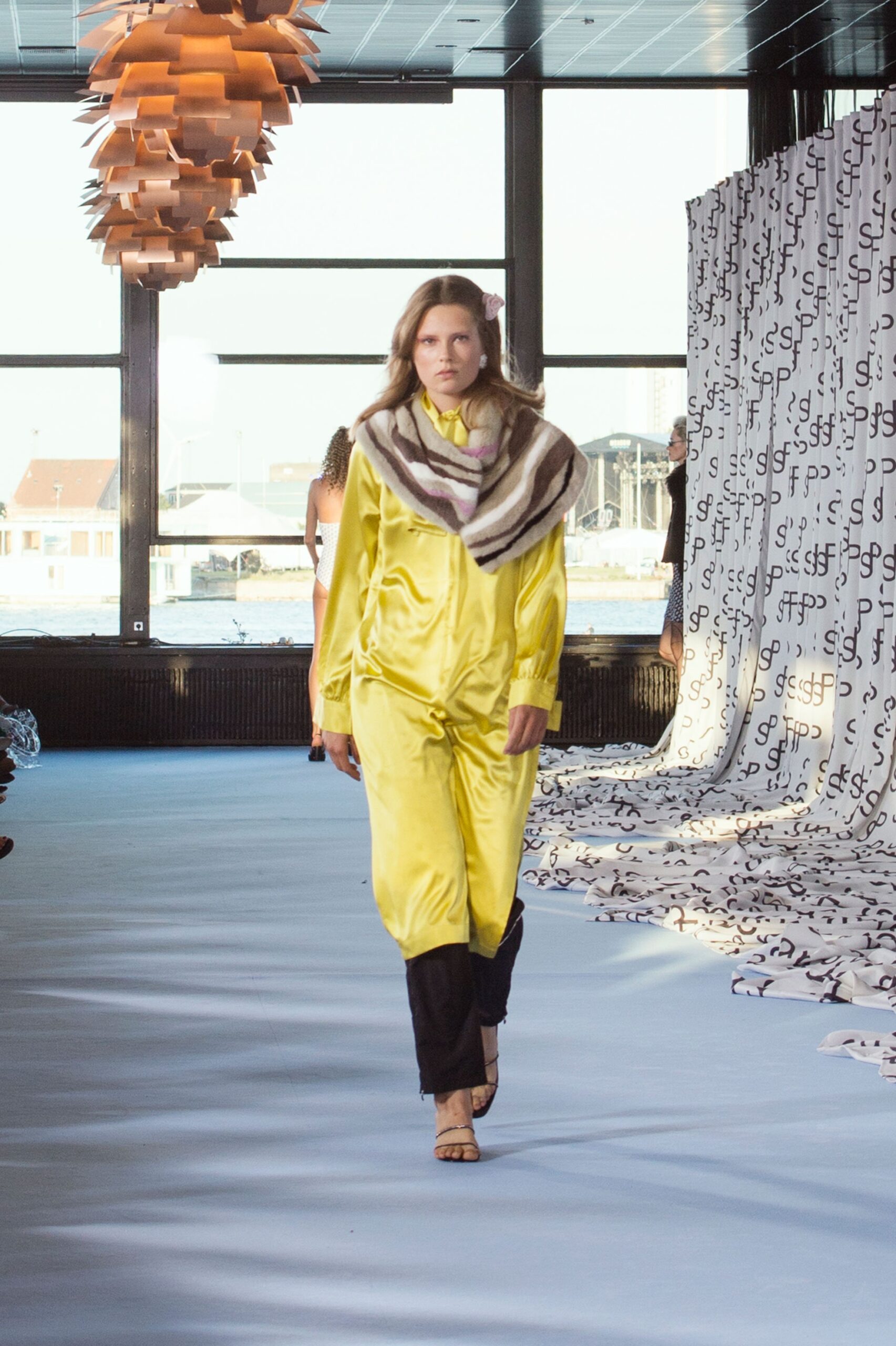 Saks Potts Copenhagen S/S 18 Look 17