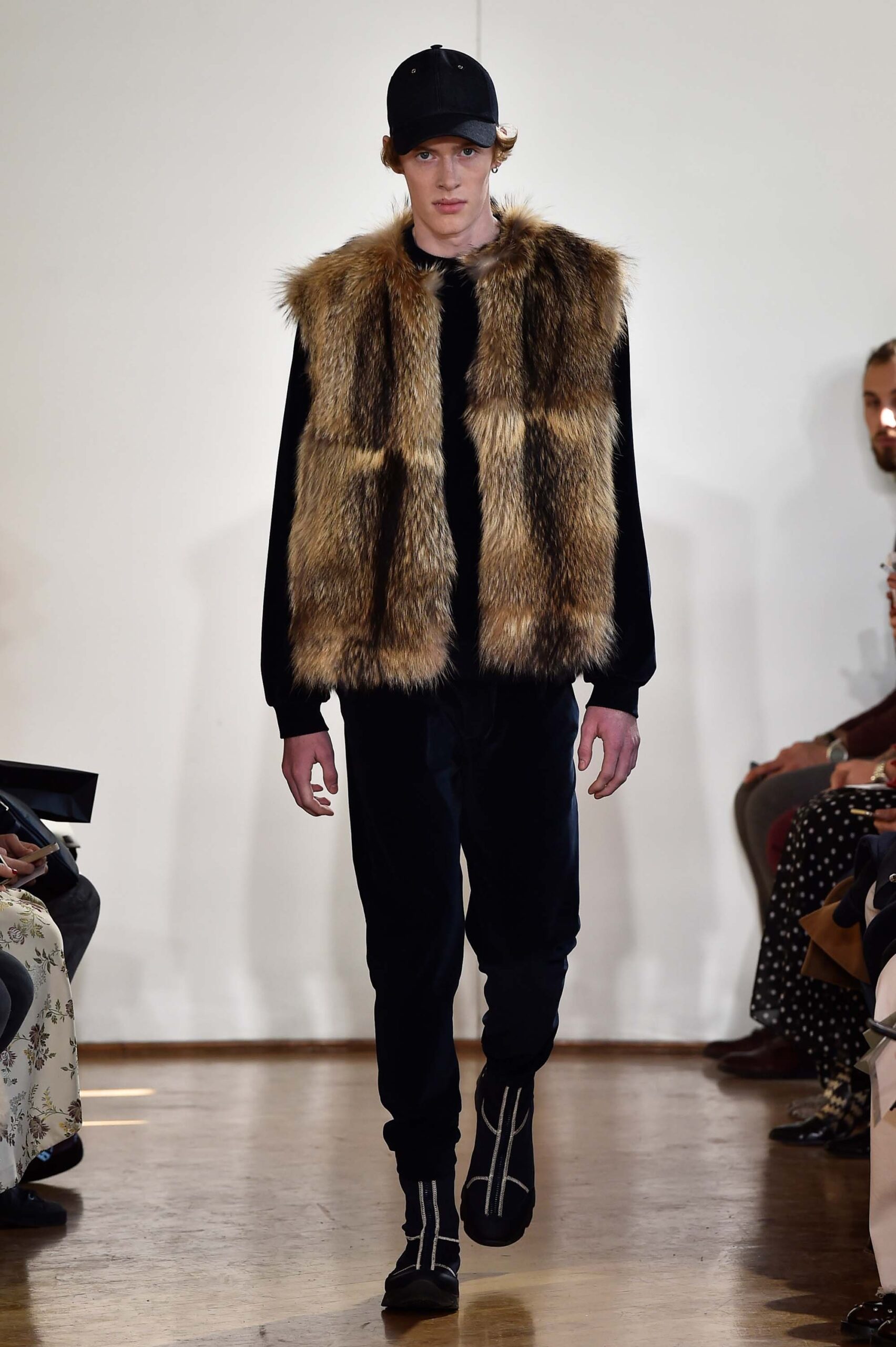 Sunnei F/W 17 Menswear Look 17