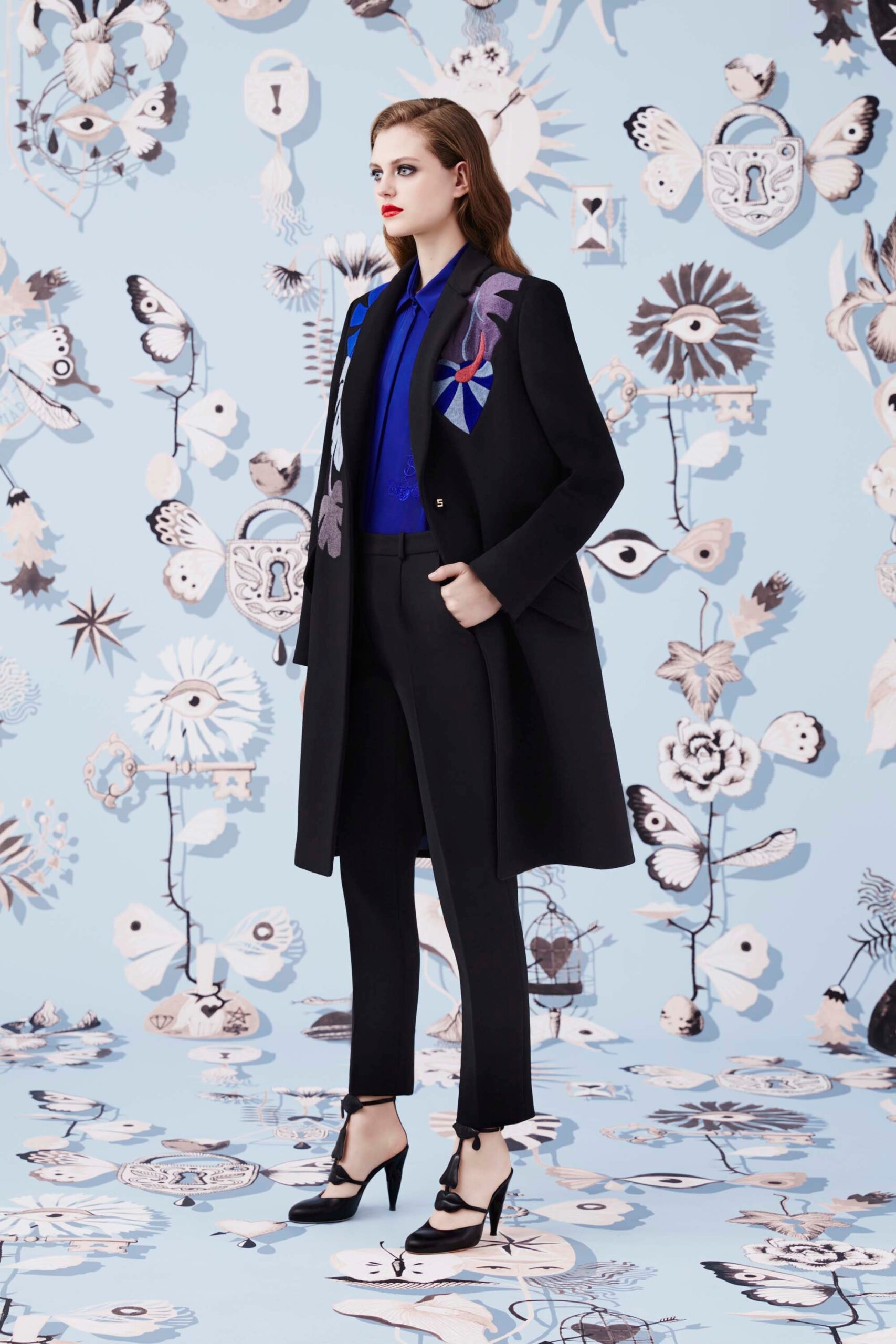 Schiaparelli F/W 16 Look 18