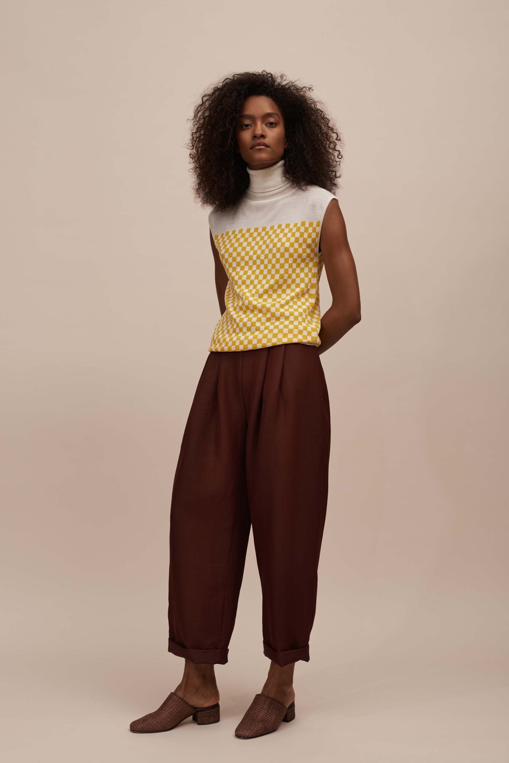 Samuji F/W 17 Look 19