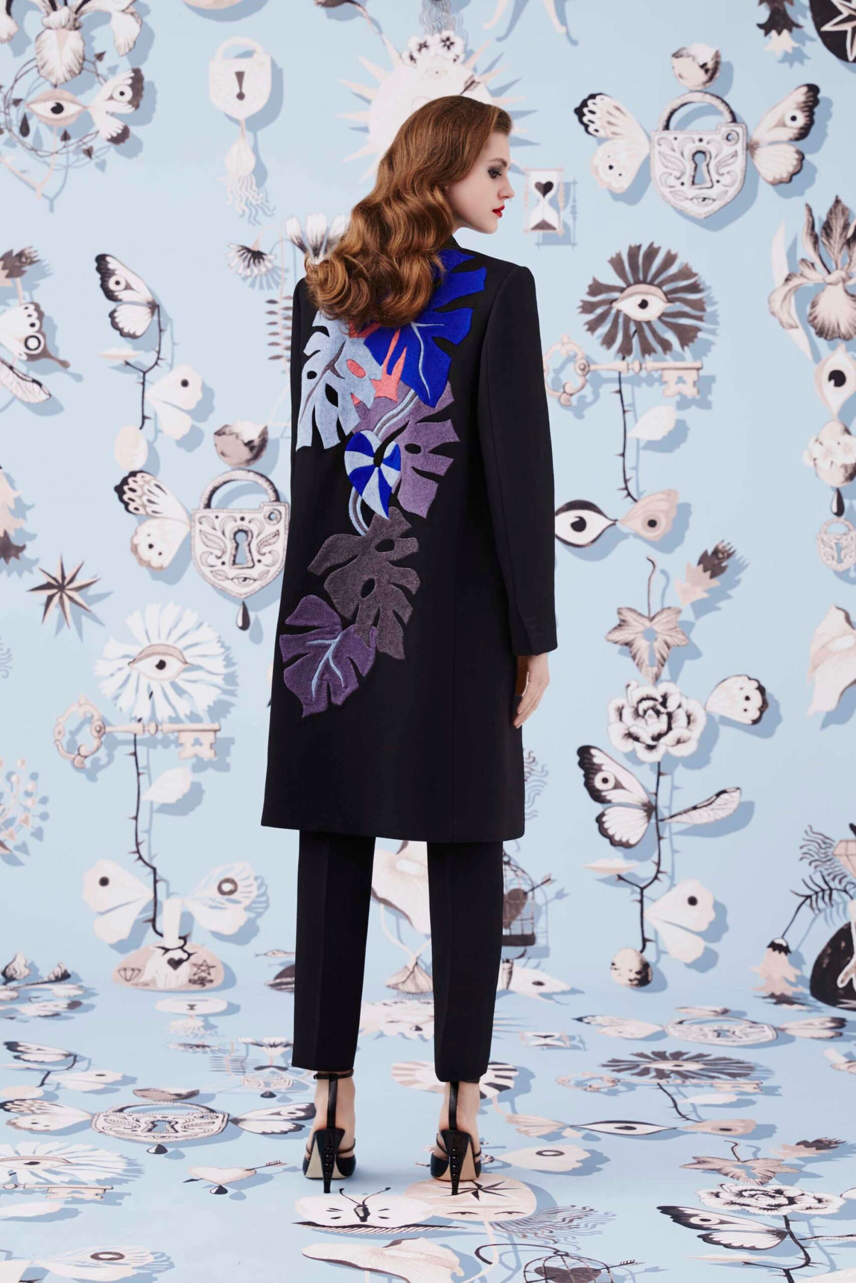 Schiaparelli F/W 16 Look 19