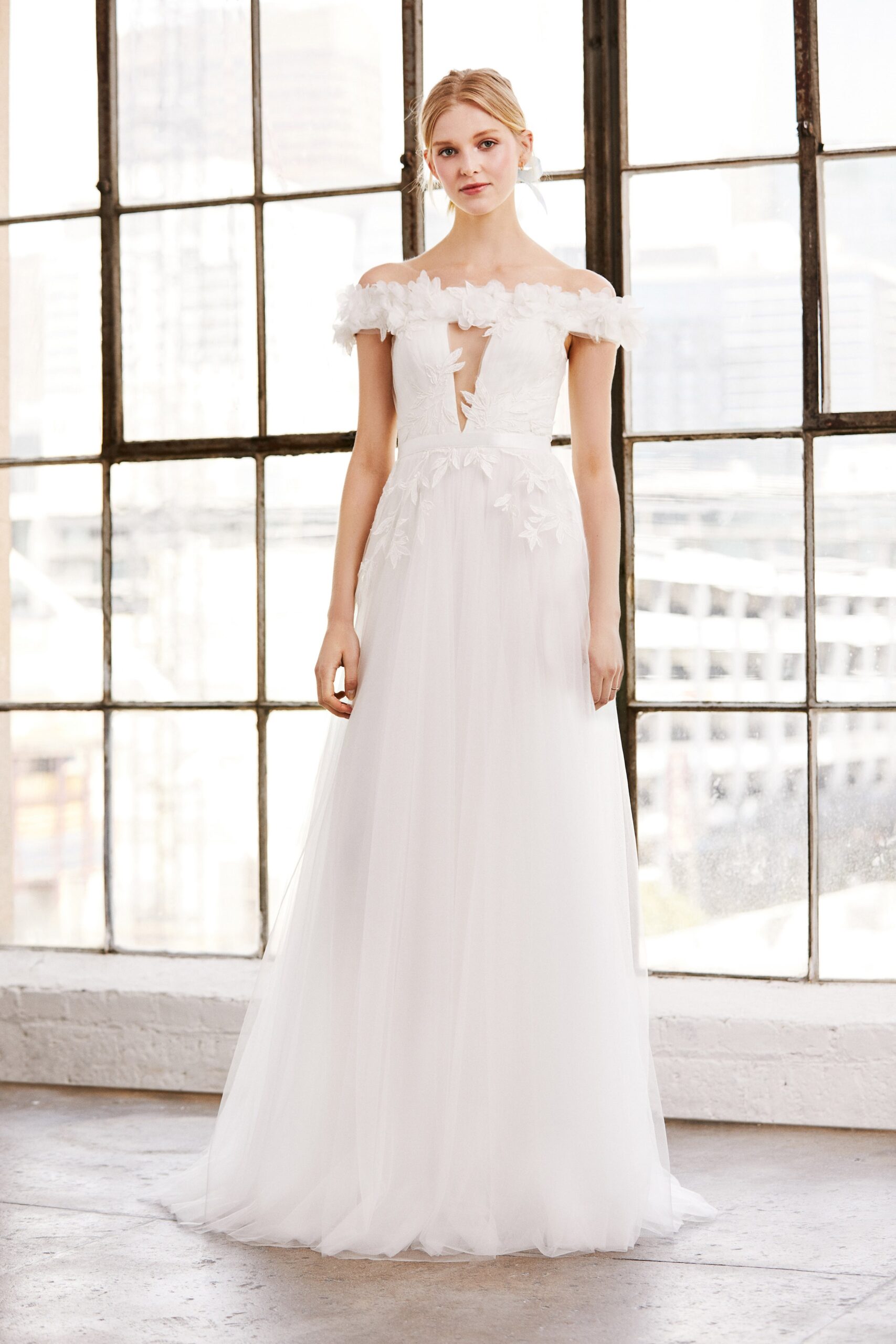 Tadashi Shoji S/S 19 Bridal Look 27