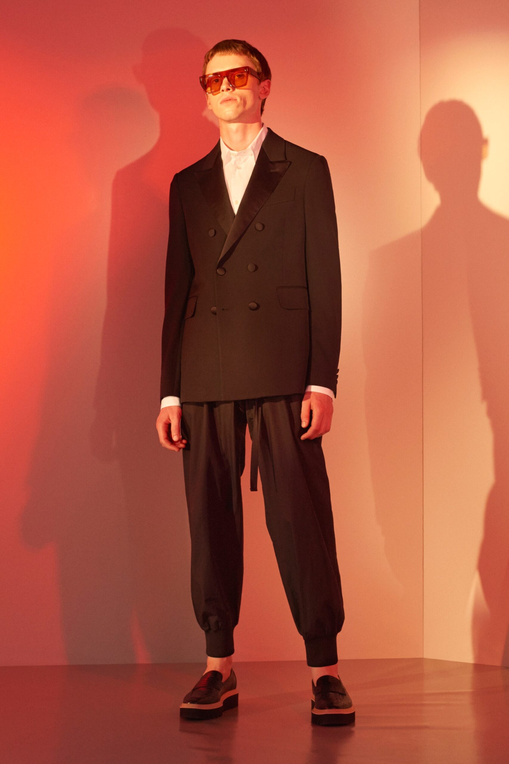 Stella McCartney S/S 18 Menswear Look 36