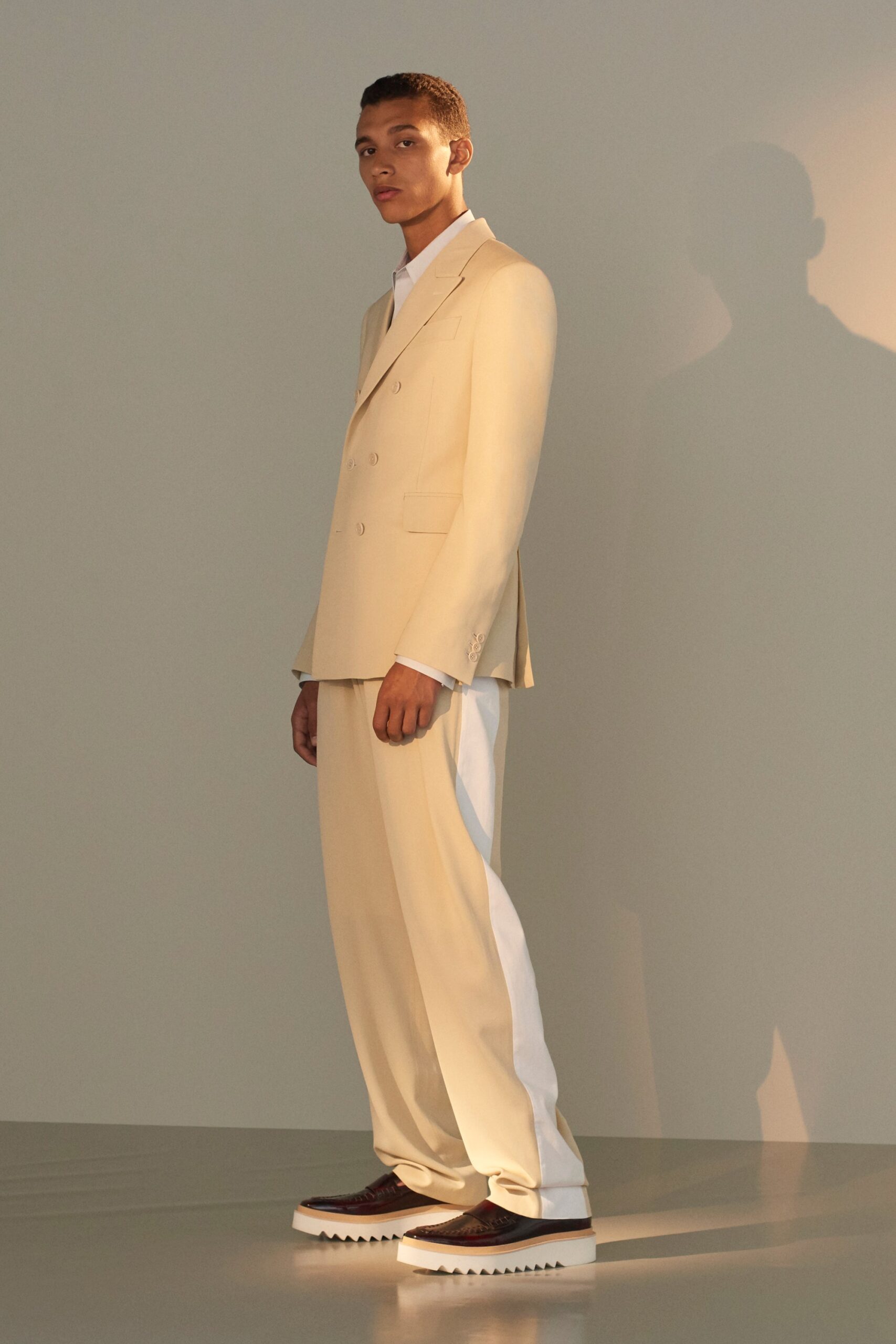 Stella McCartney S/S 18 Menswear Look 37