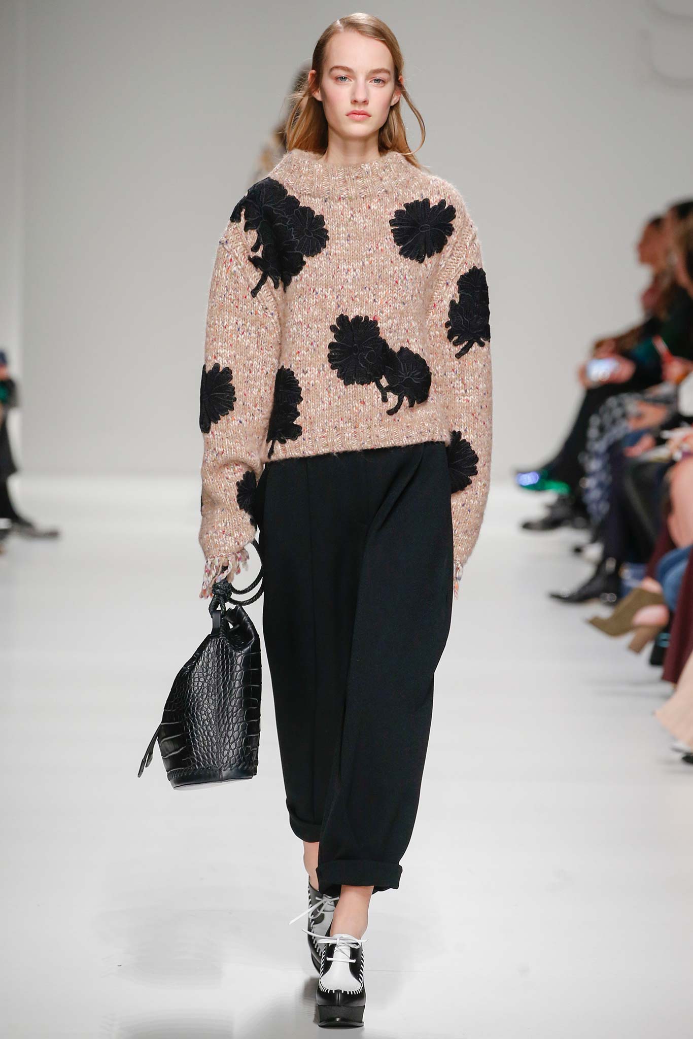 Sportmax F/W 15 Look 1