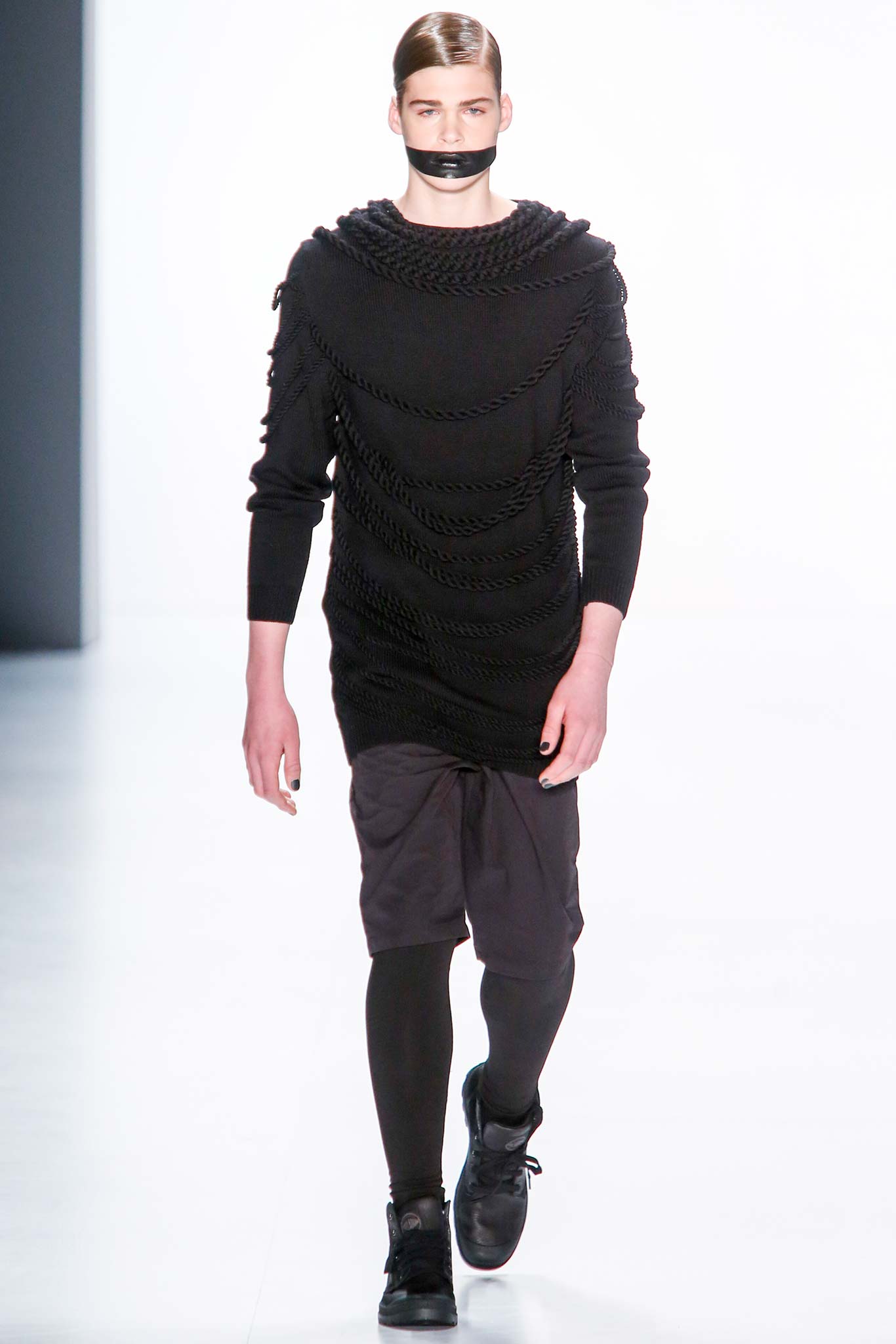 Sopopular Berlin F/W 15 Look 2