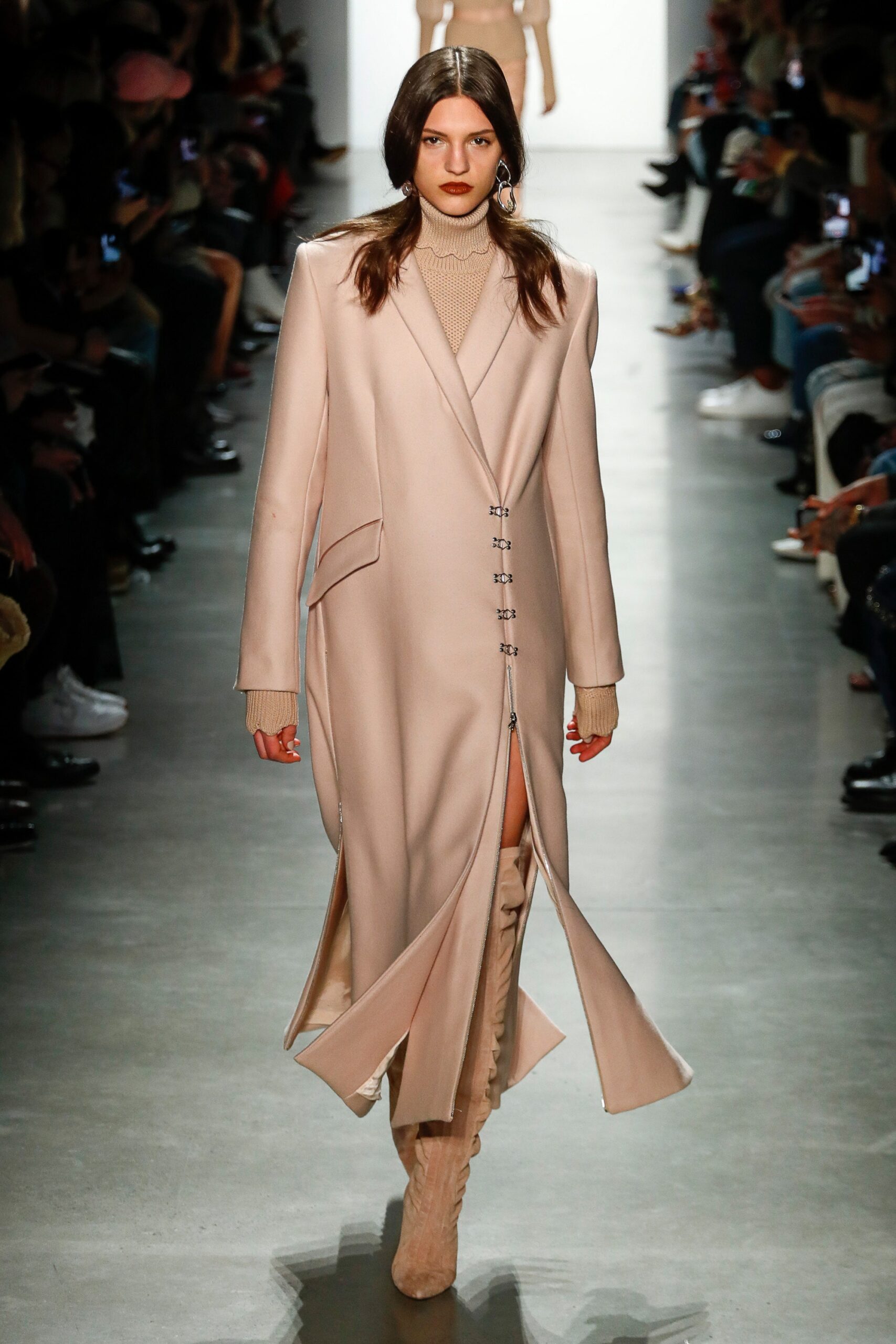 Simkhai F/W 18 Look 13
