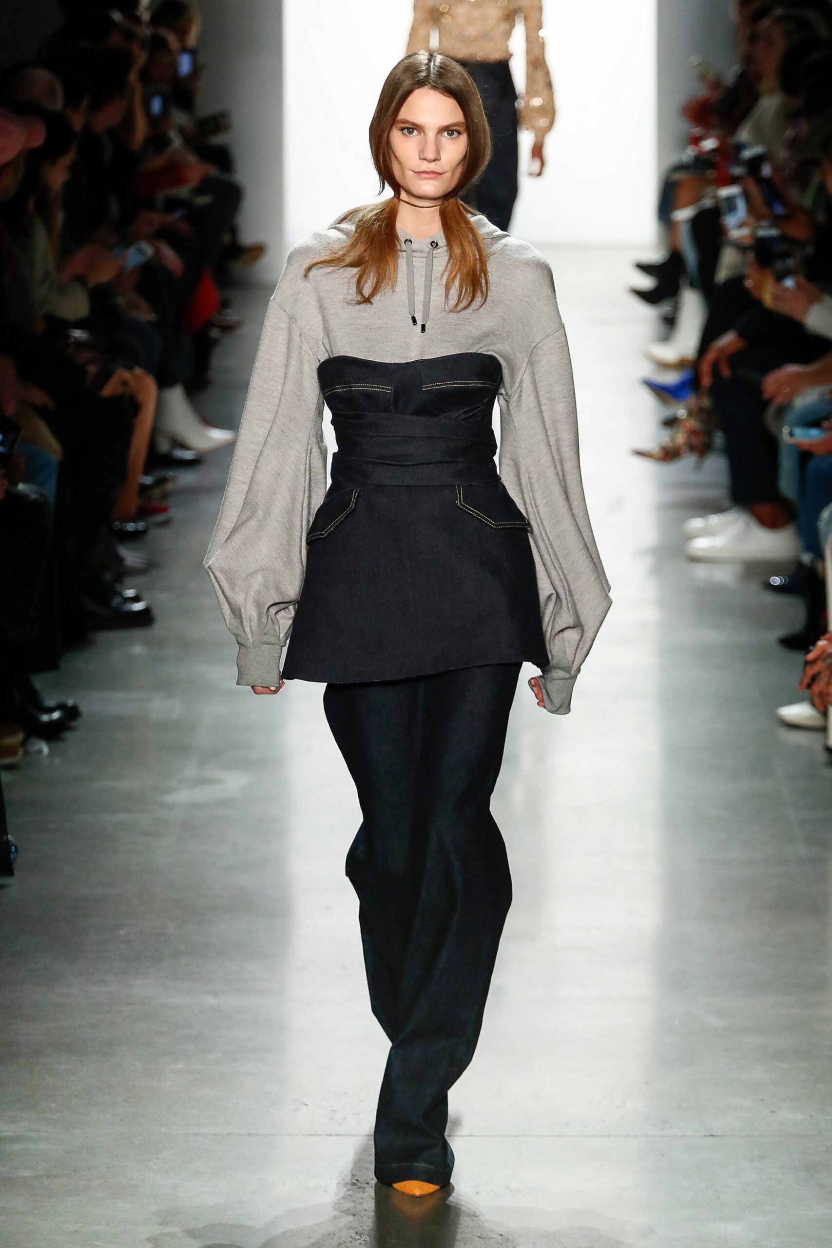 Simkhai F/W 18 Look 20