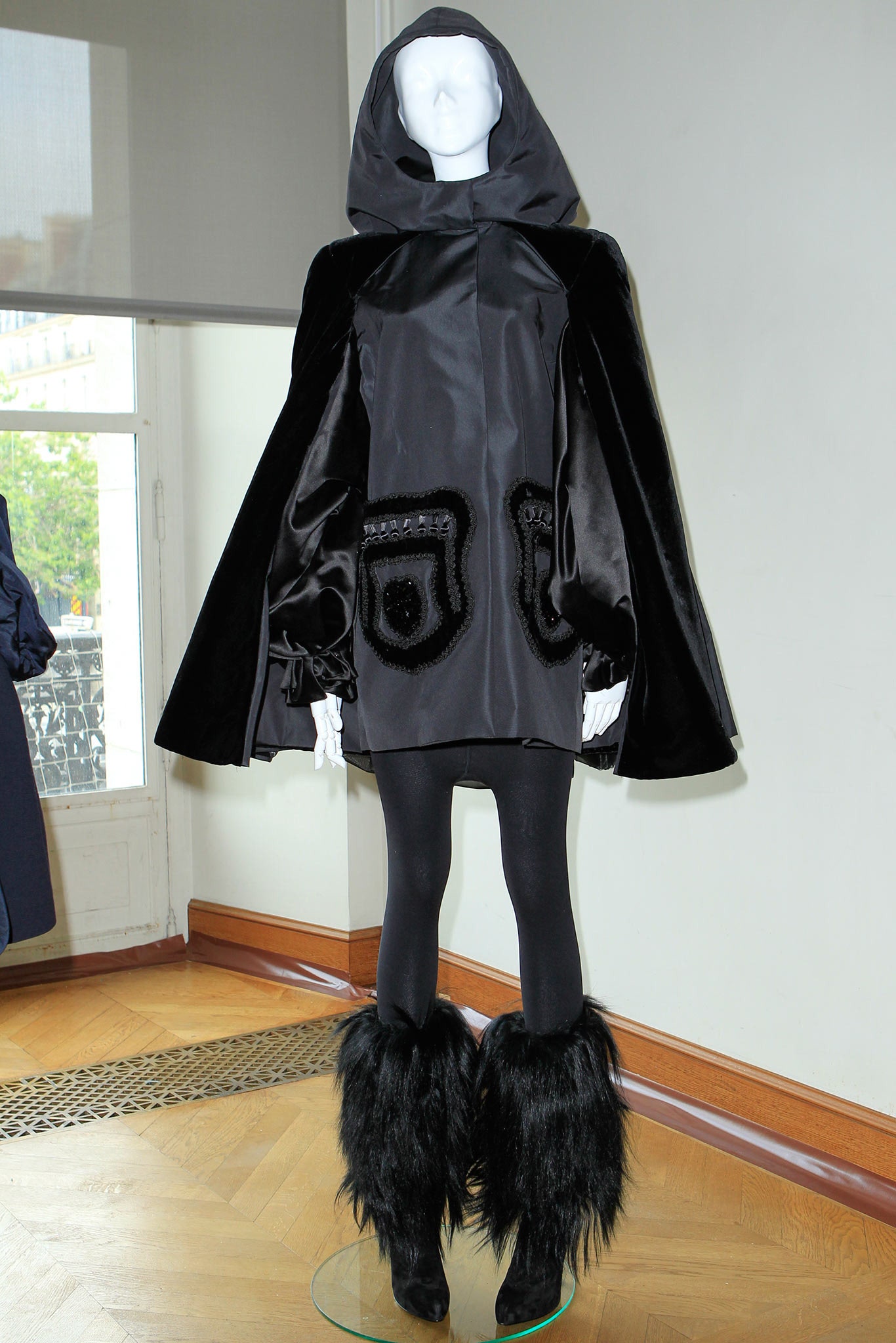 Schiaparelli F/W 13 Couture Look 8