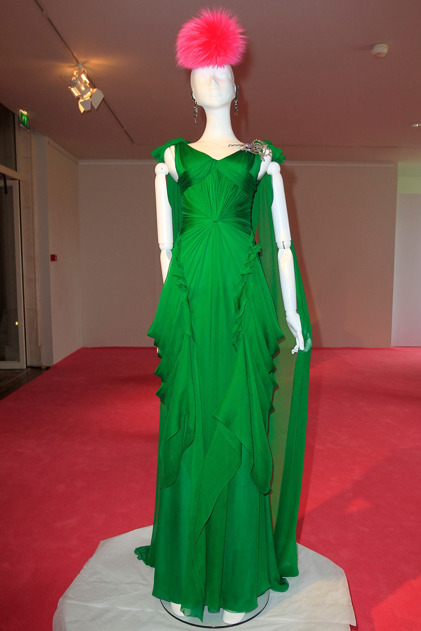 Schiaparelli F/W 13 Couture Look 10