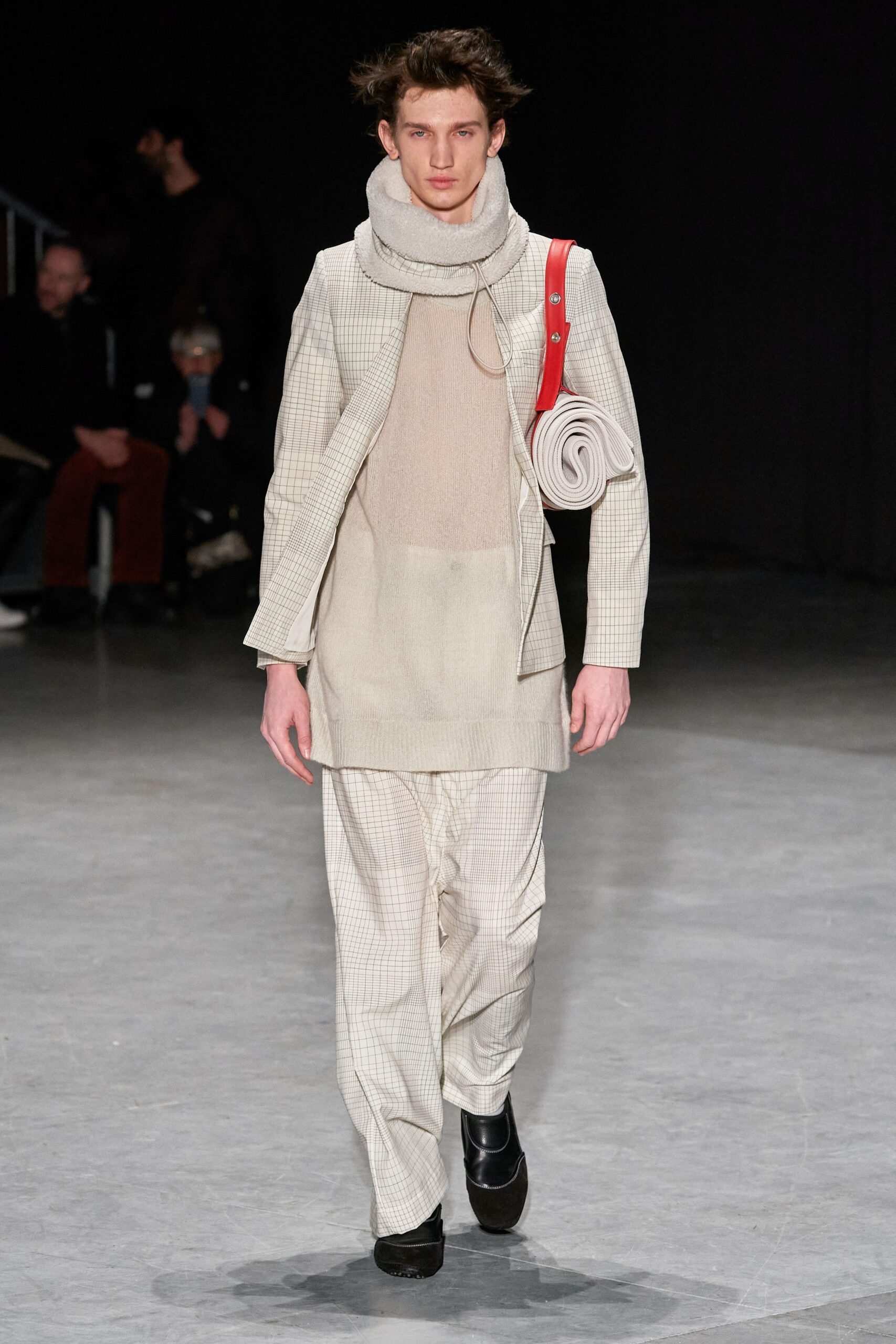 Sunnei F/W 20 Menswear Look 1