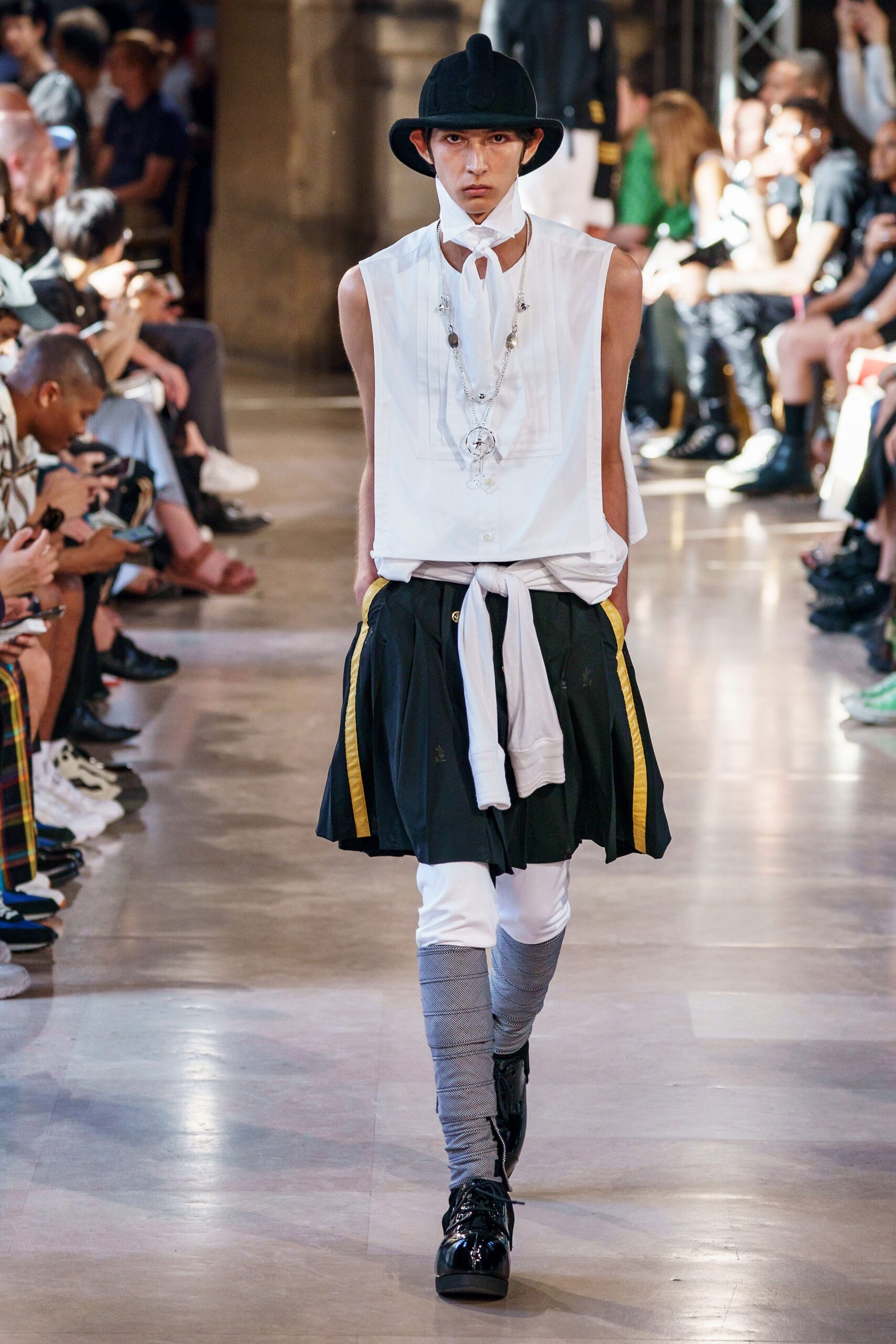 Takahiromiyashita The Soloist S/S 20 Menswear Look 8