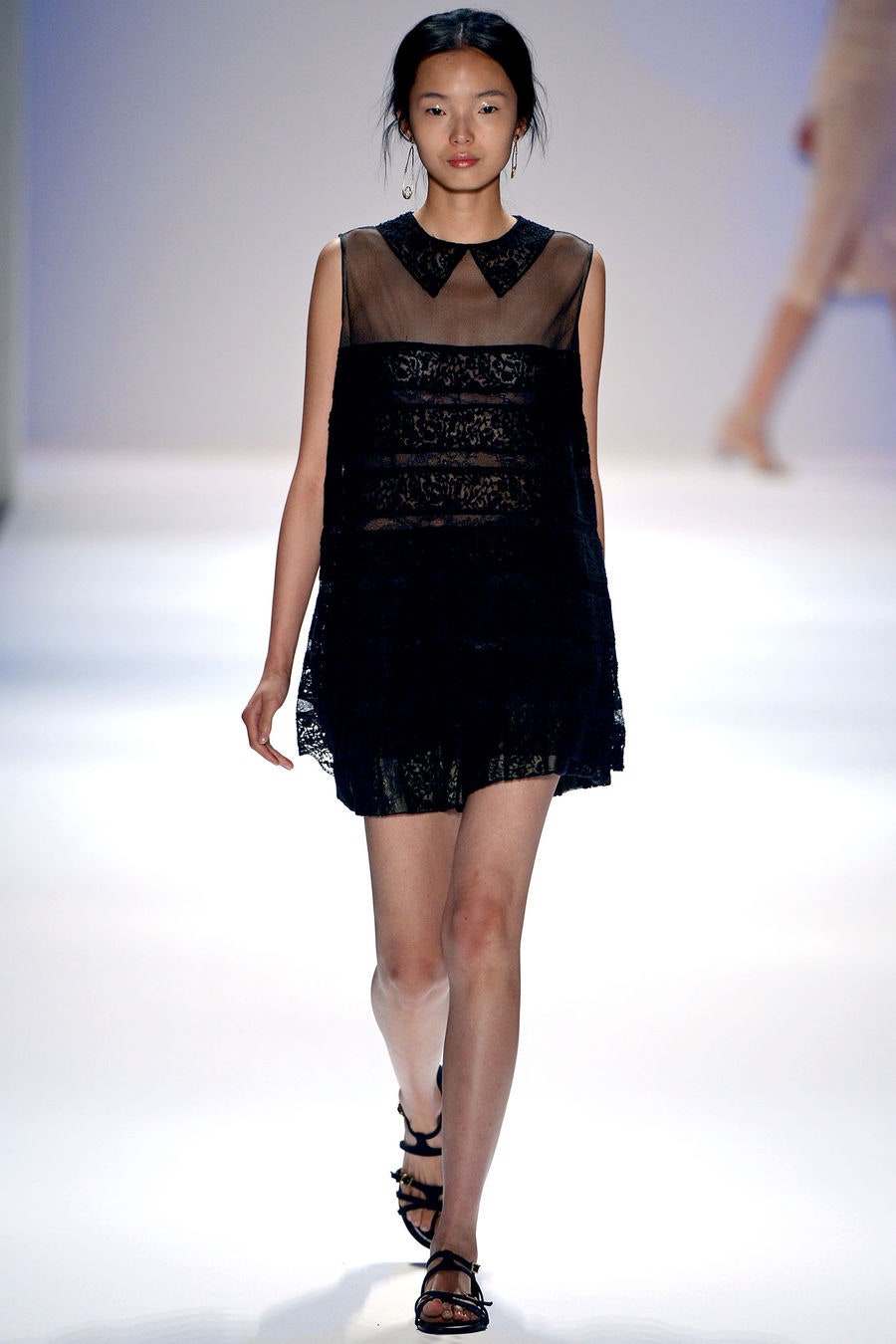 Tadashi Shoji S/S 13 Look 7