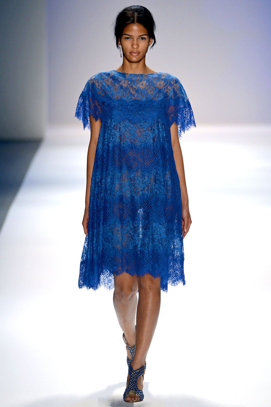 Tadashi Shoji S/S 13 Look 9
