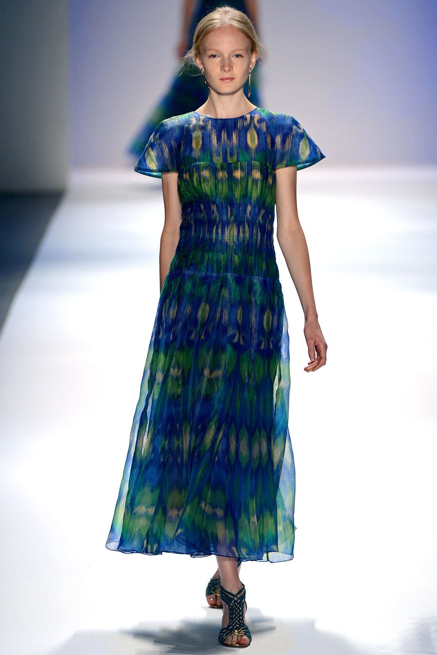 Tadashi Shoji S/S 13 Look 24